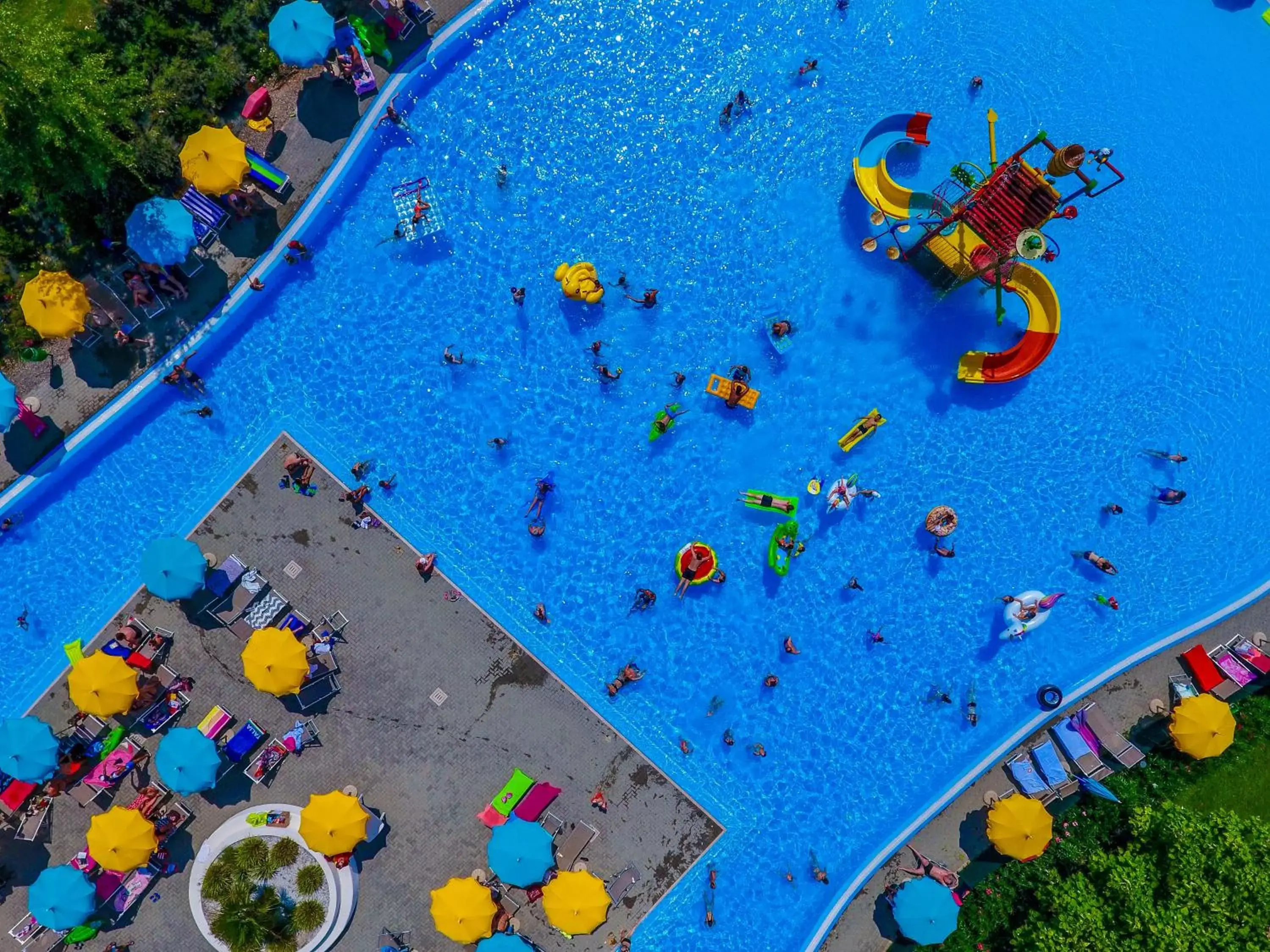 Aqua park, Pool View in Belvedere Village