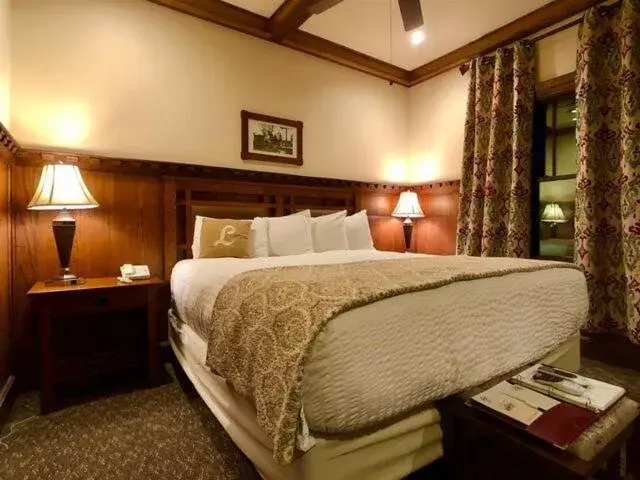 Bed in The Lodge at Cloudcroft