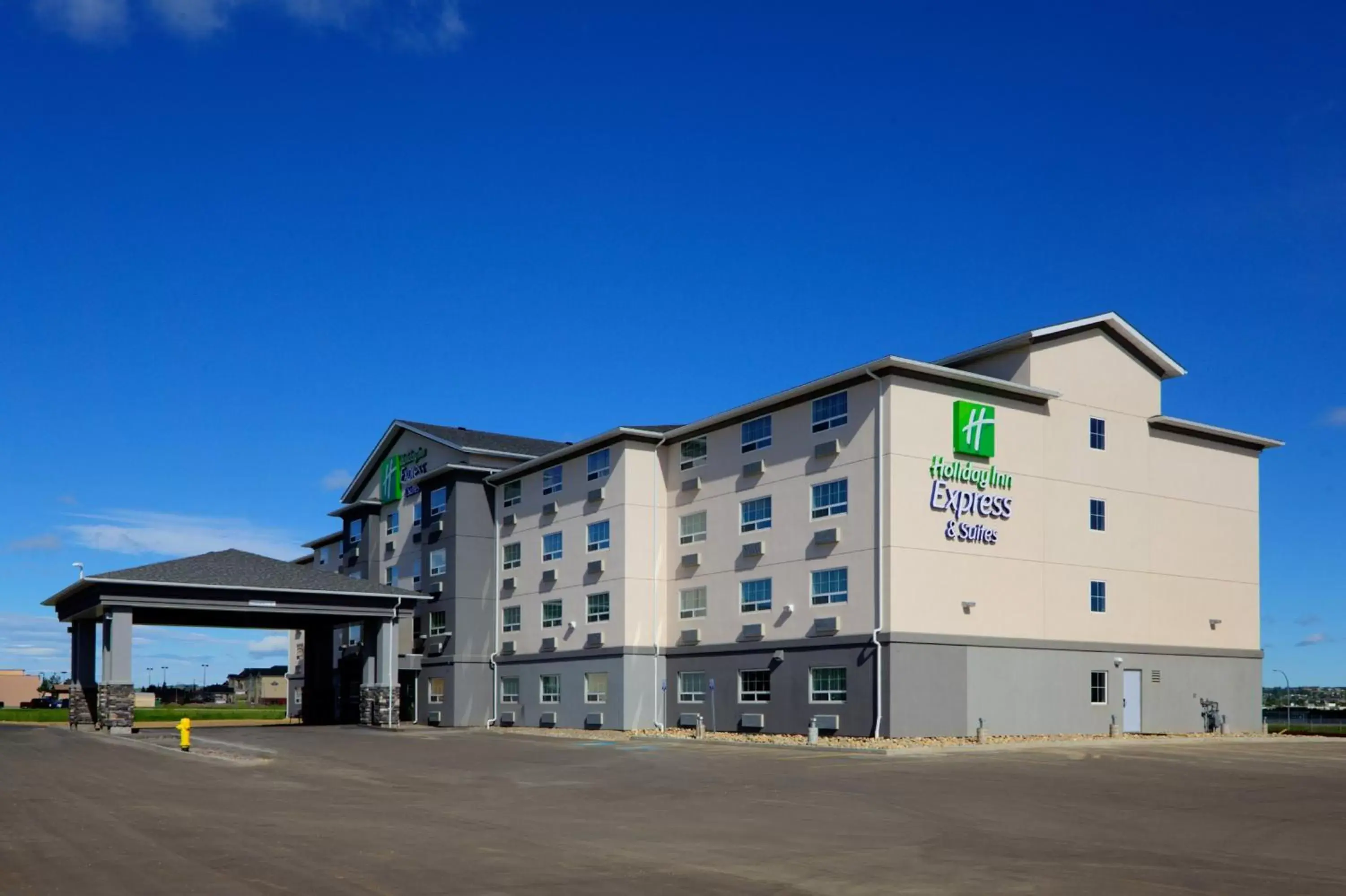 Property Building in Holiday Inn Express and Suites Dawson Creek, an IHG Hotel