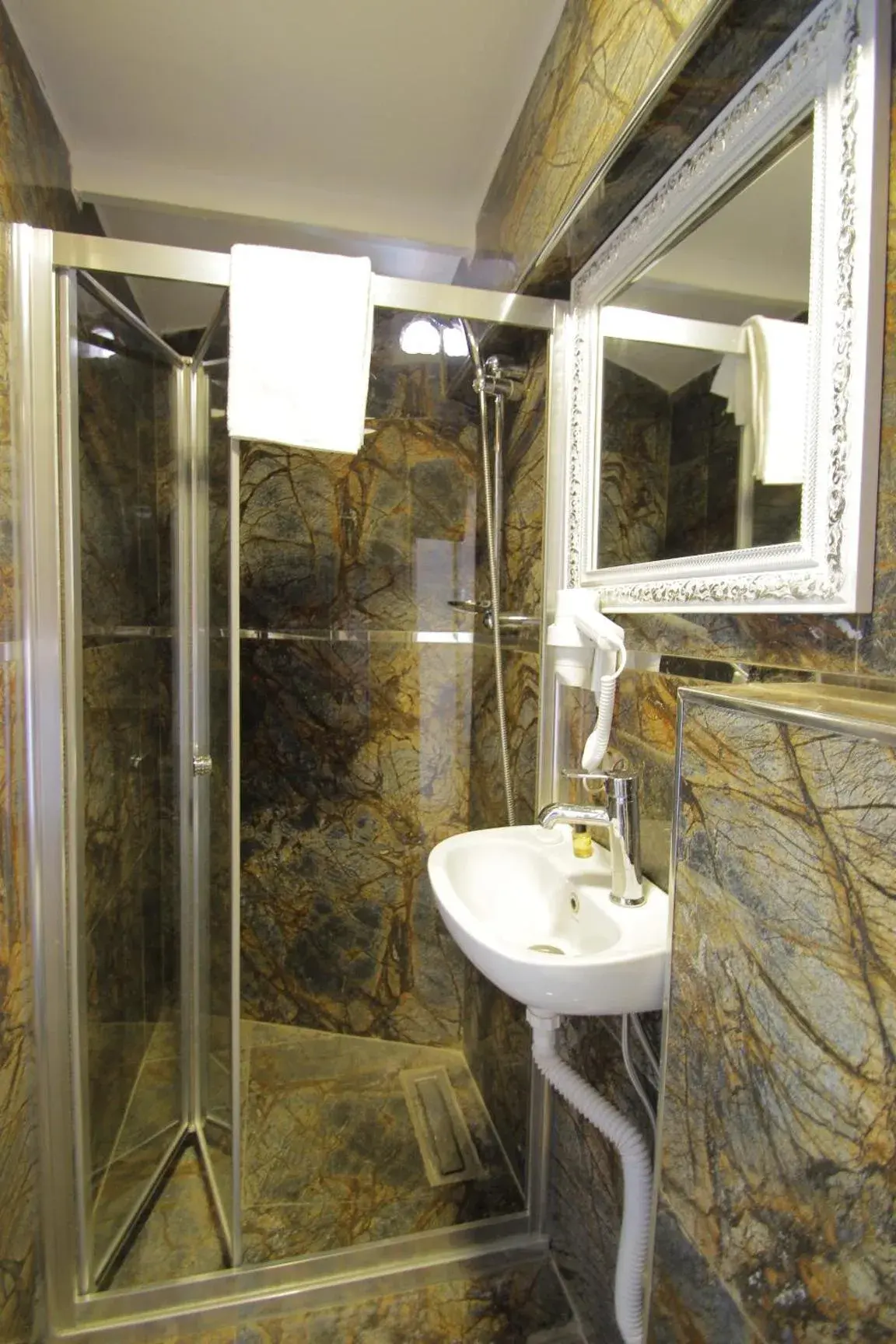 Bathroom in Grand FM Hotel