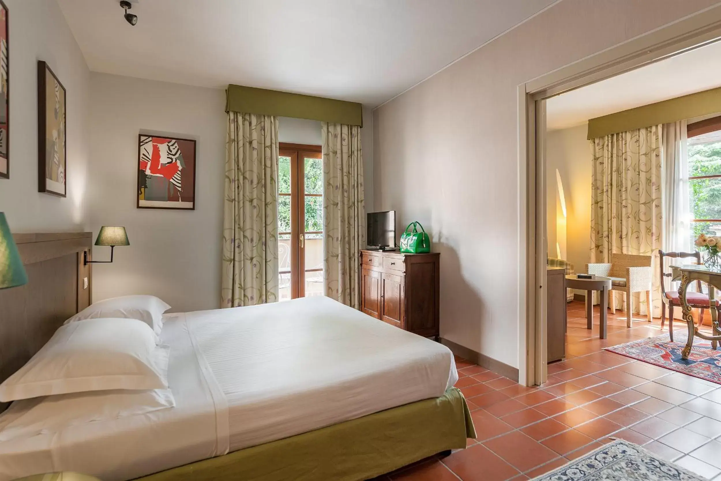 Suite in Villasanpaolo Resort & Spa