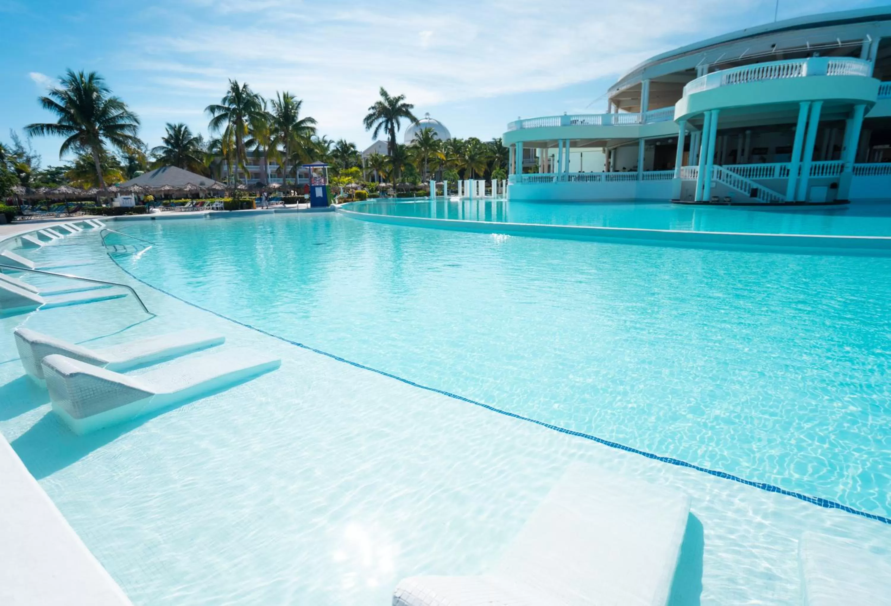 Swimming pool in Grand Palladium Jamaica Resort & Spa All Inclusive
