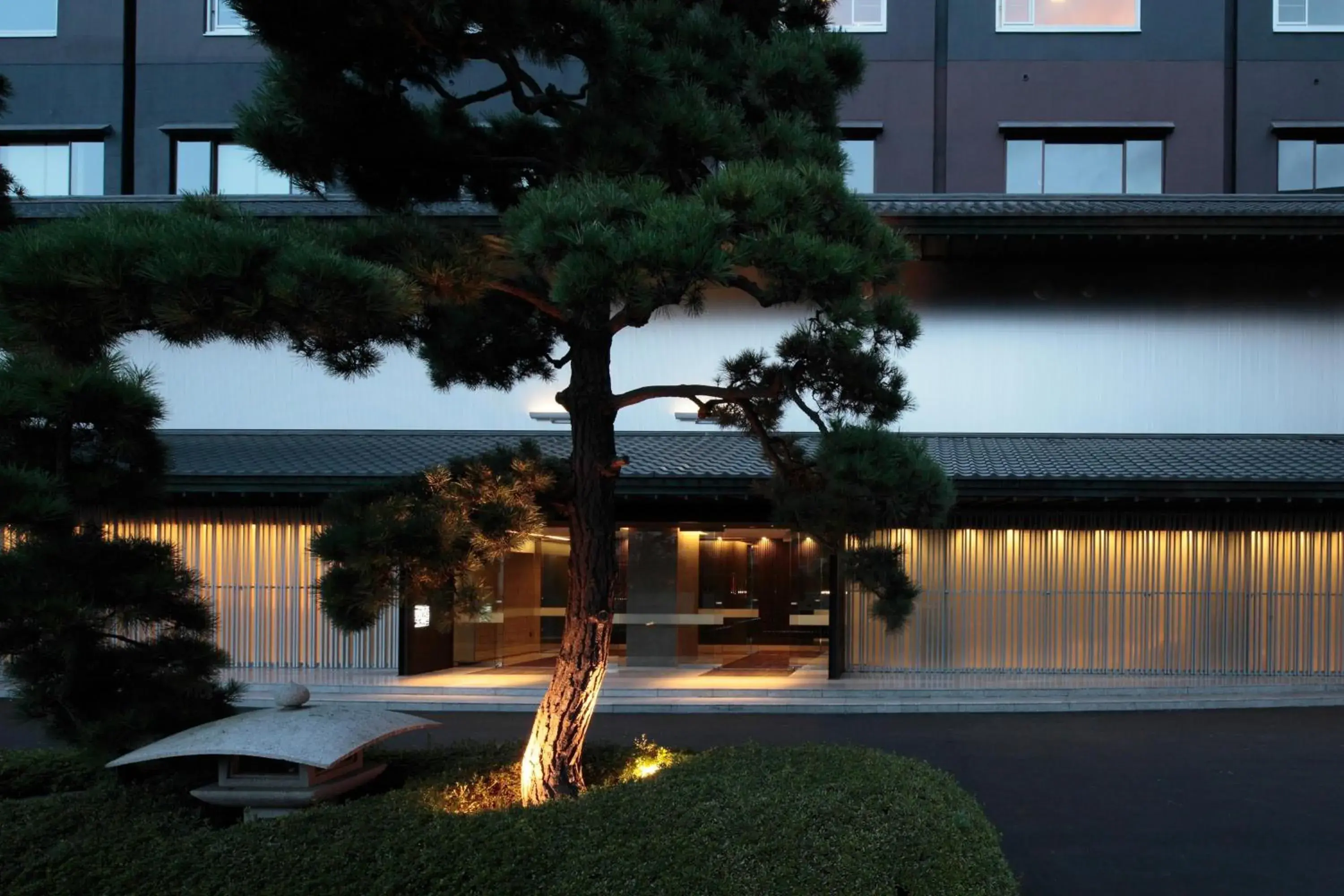 Facade/entrance in Bourou Noguchi Hakodate