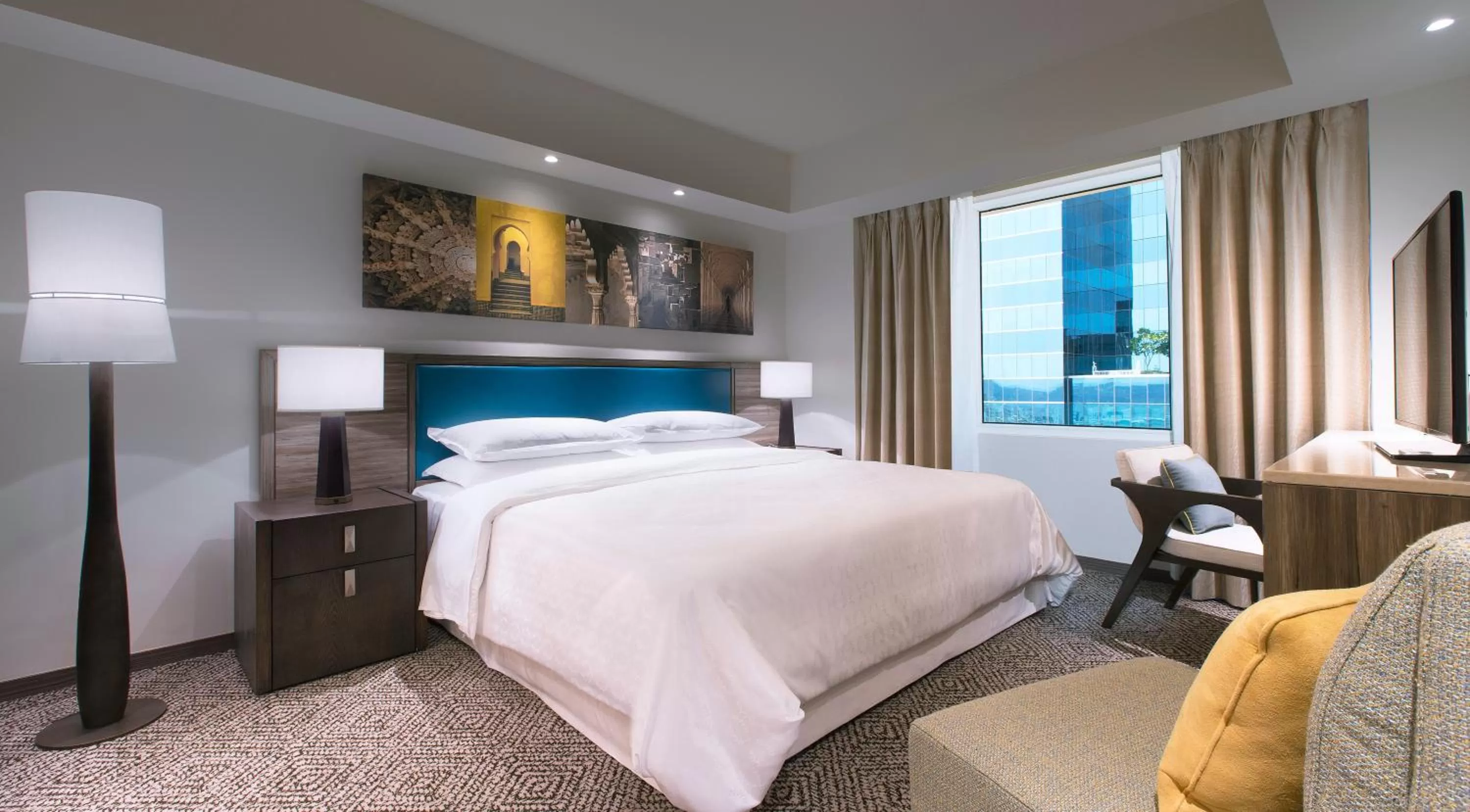 Bedroom, Bed in Sheraton Hyderabad Hotel