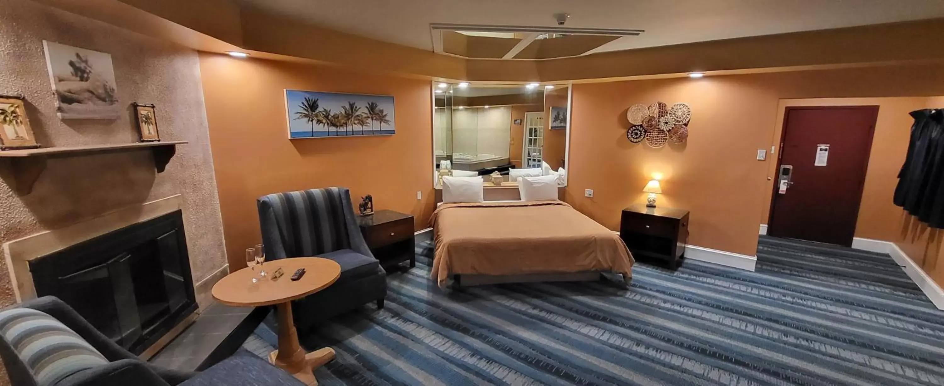 Junior Suite with Private Pool in Inn of the Dove - Romantic Luxury Suites with Jacuzzi & Seasonal Fireplace at Harrisburg-Hershey-Philadelphia, PA Junior Suite with Private Pool in Inn of the Dove - Romantic Luxury Suites with Jacuzzi & Seasonal Fireplace at Harrisburg-Hershey-Philadelphia, PA