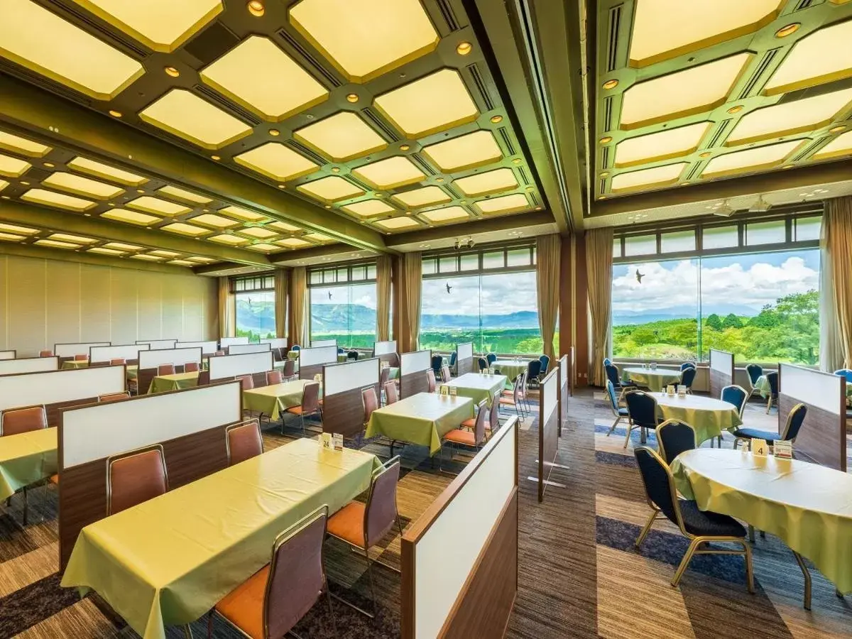 Restaurant/Places to Eat in Aso Resort Grandvrio Hotel