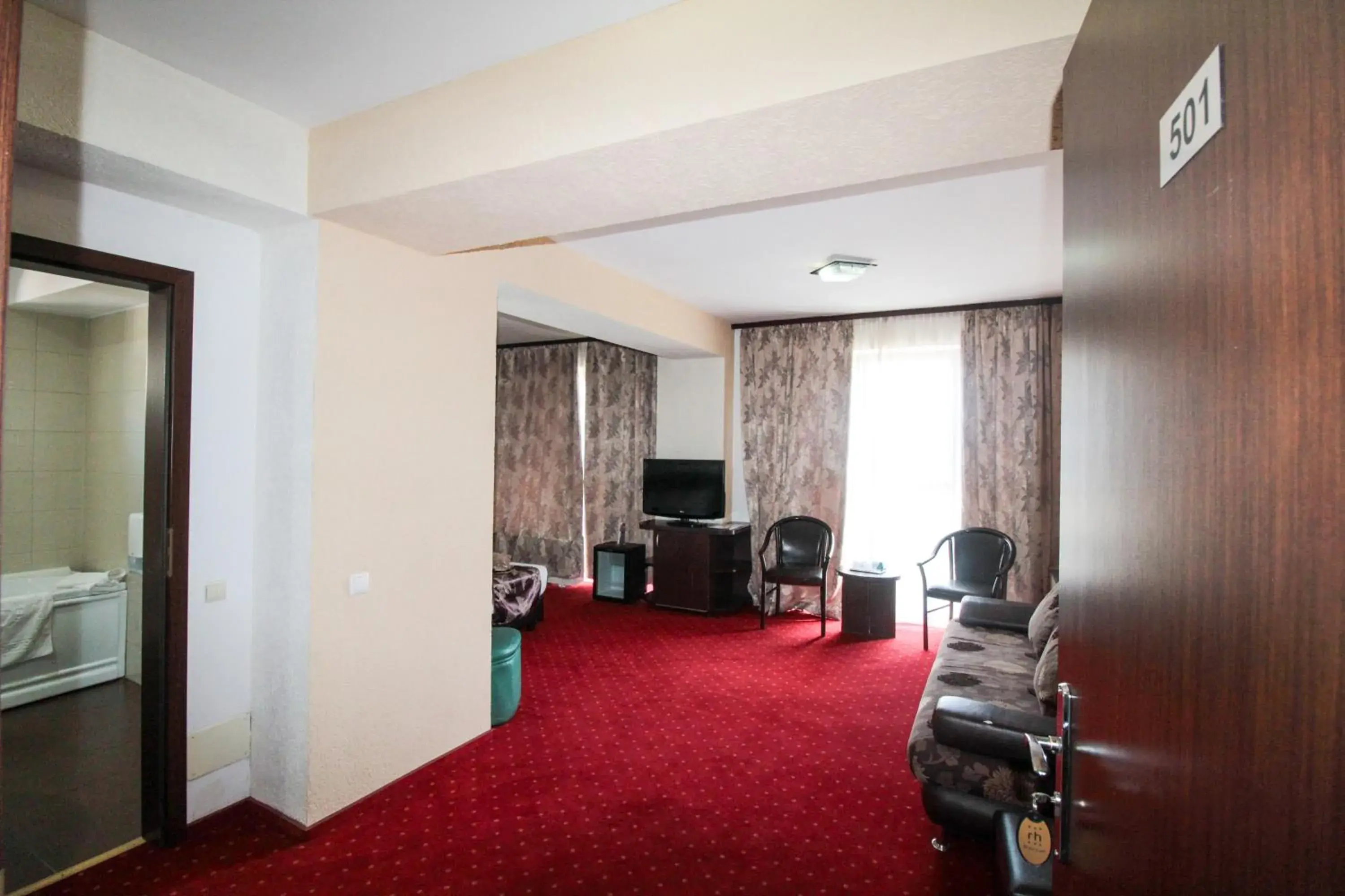 TV and multimedia, Seating Area in Hotel Razvan