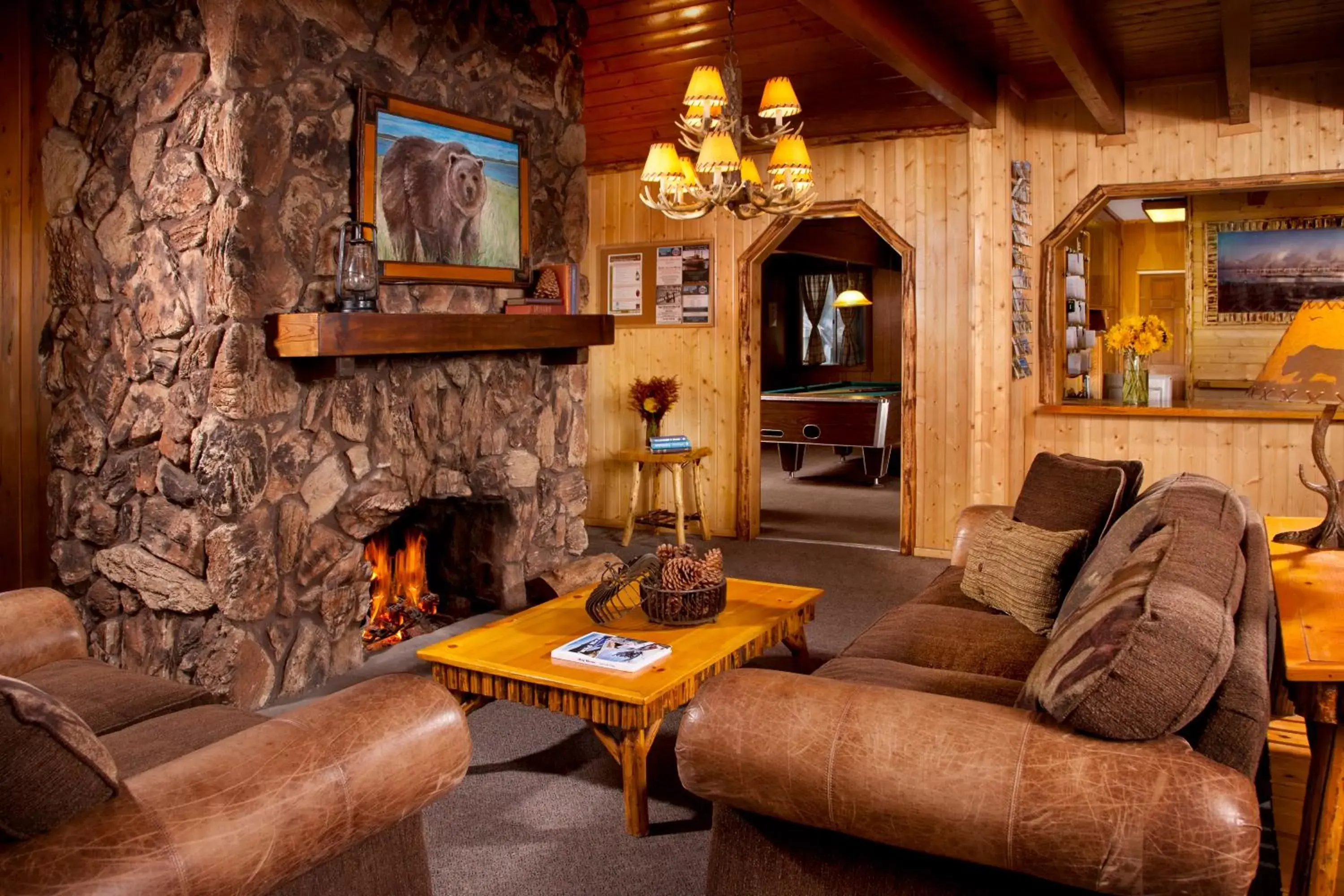 Communal lounge/ TV room, Seating Area in Big Bear Frontier