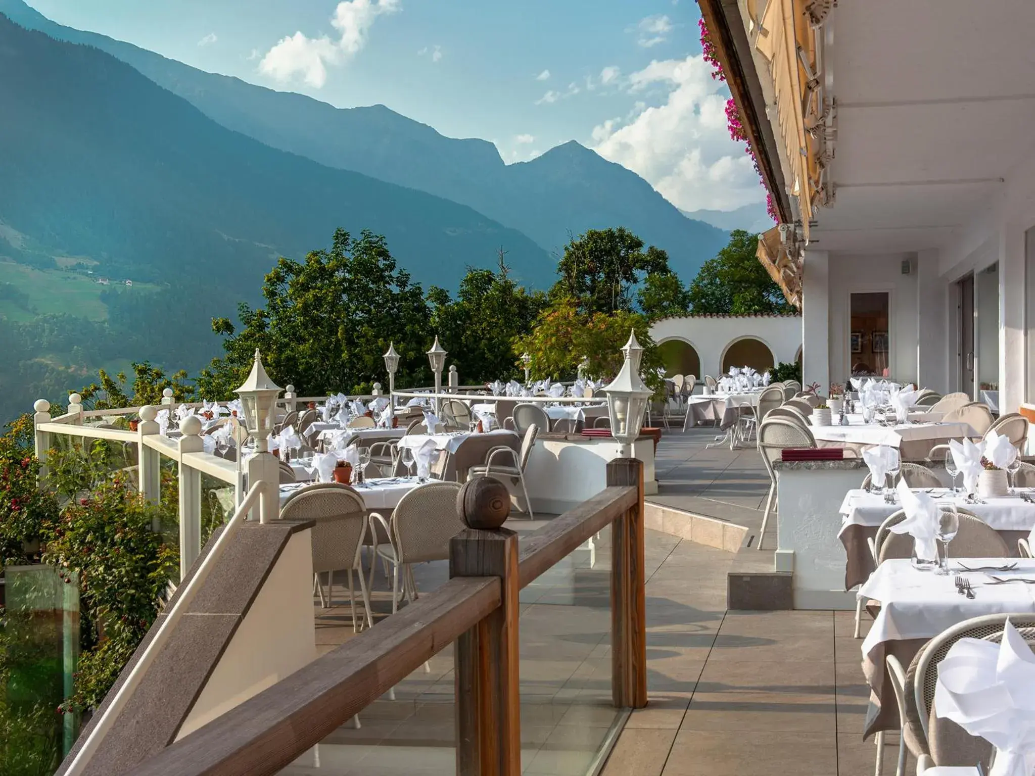 Balcony/Terrace, Restaurant/Places to Eat in Der Verdinser Hof