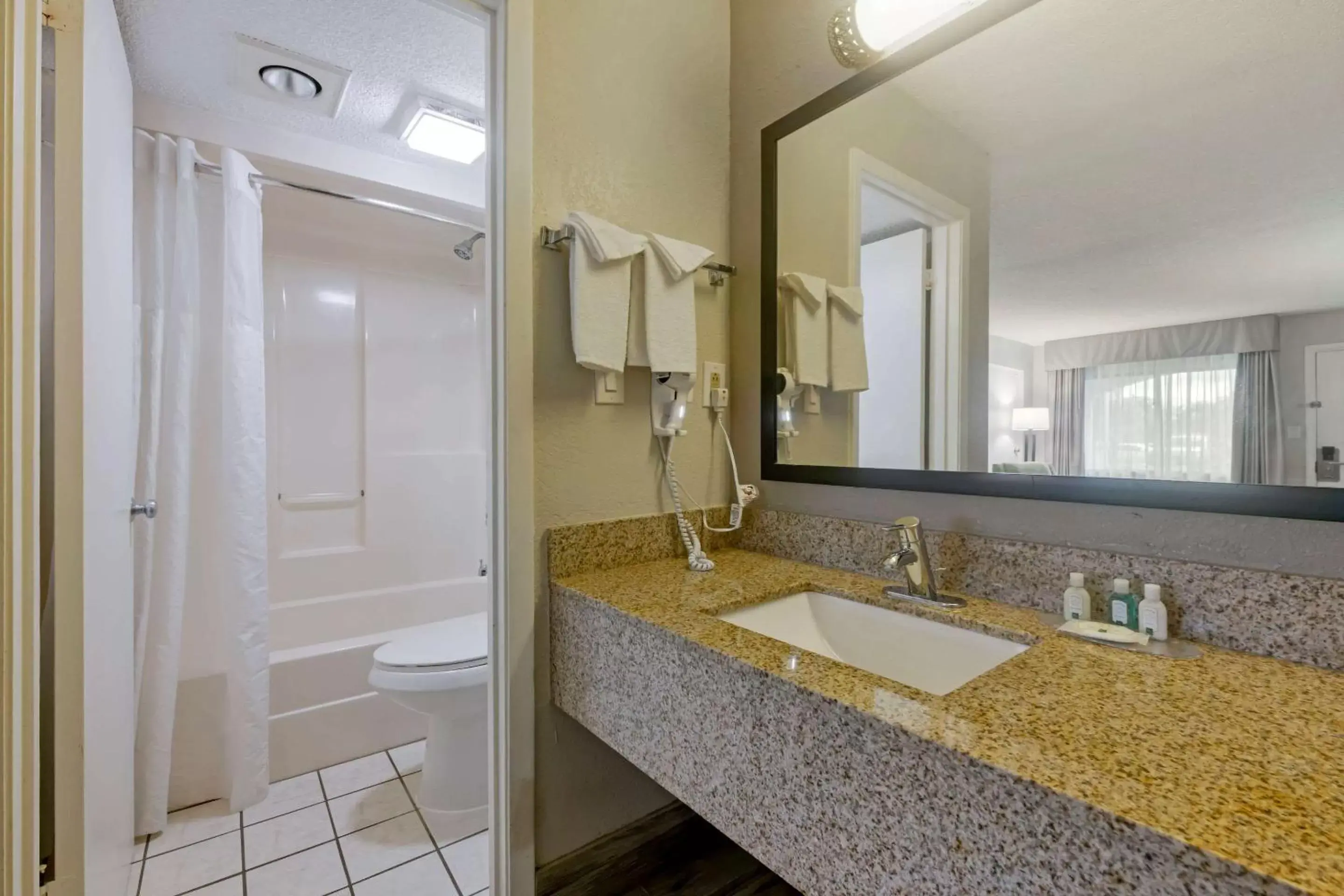 Bathroom in Quality Inn - Saint Augustine Outlet Mall