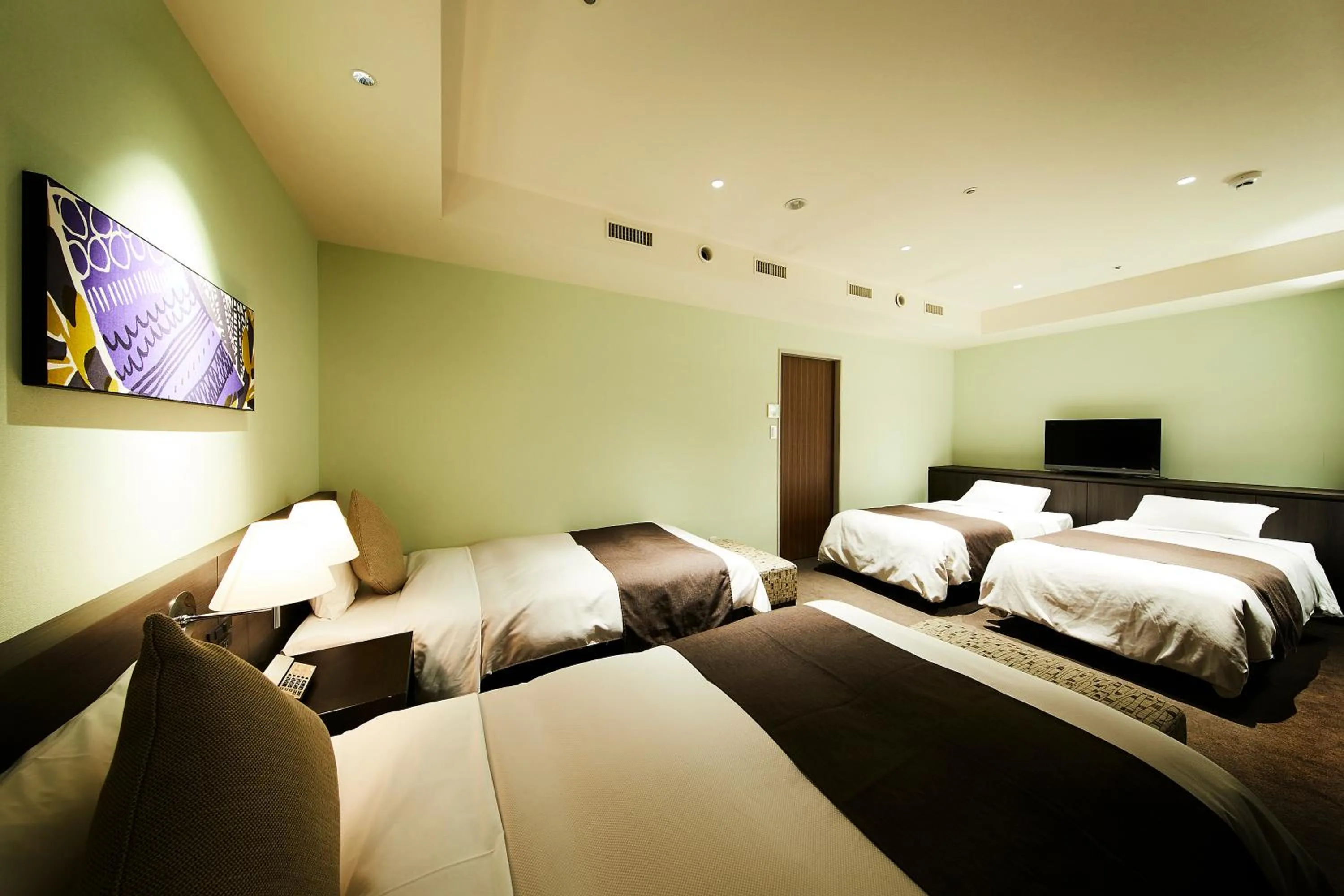 Bed in Ginza Grand Hotel