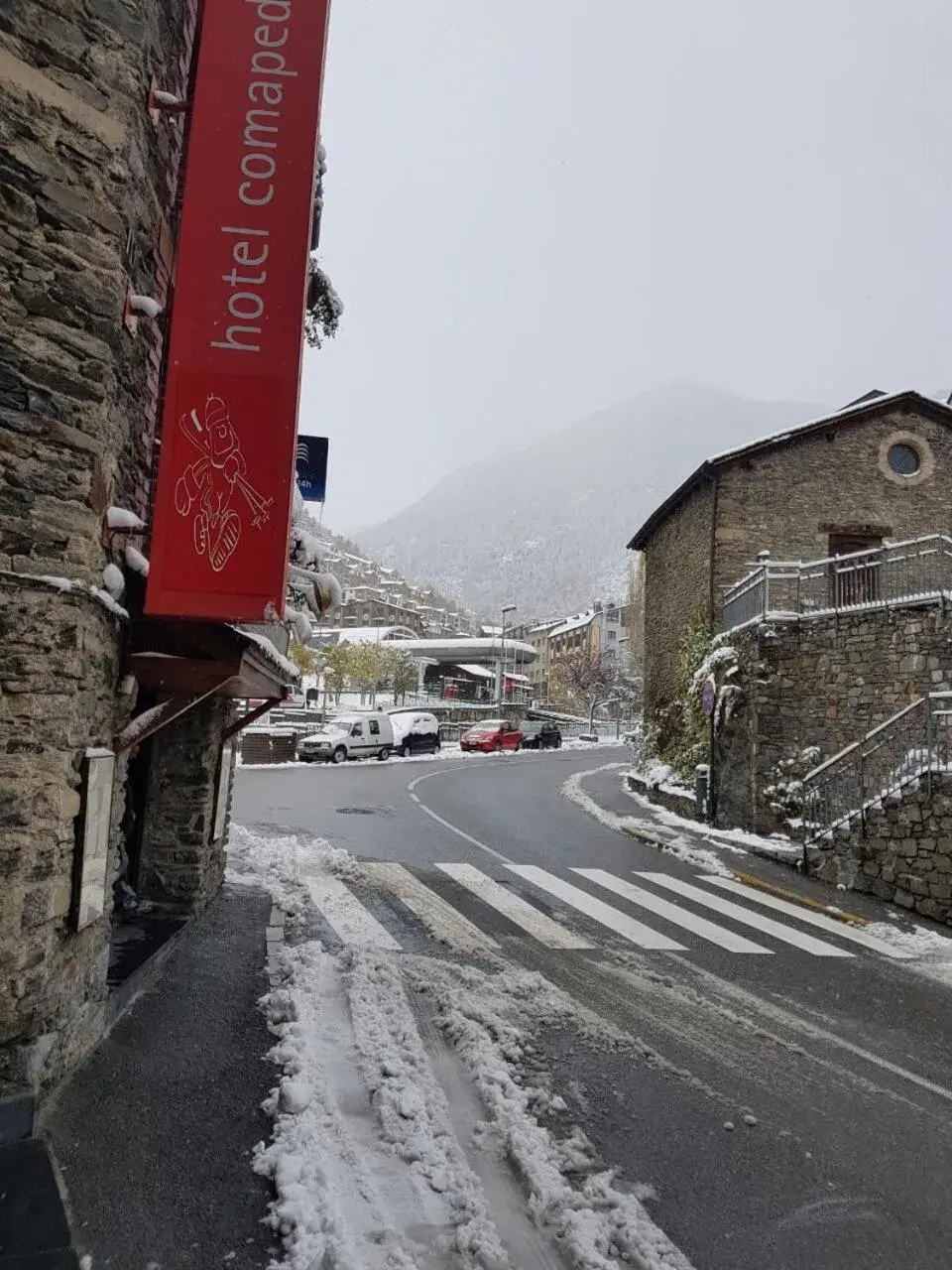 Property building, Winter in Hotel Comapedrosa