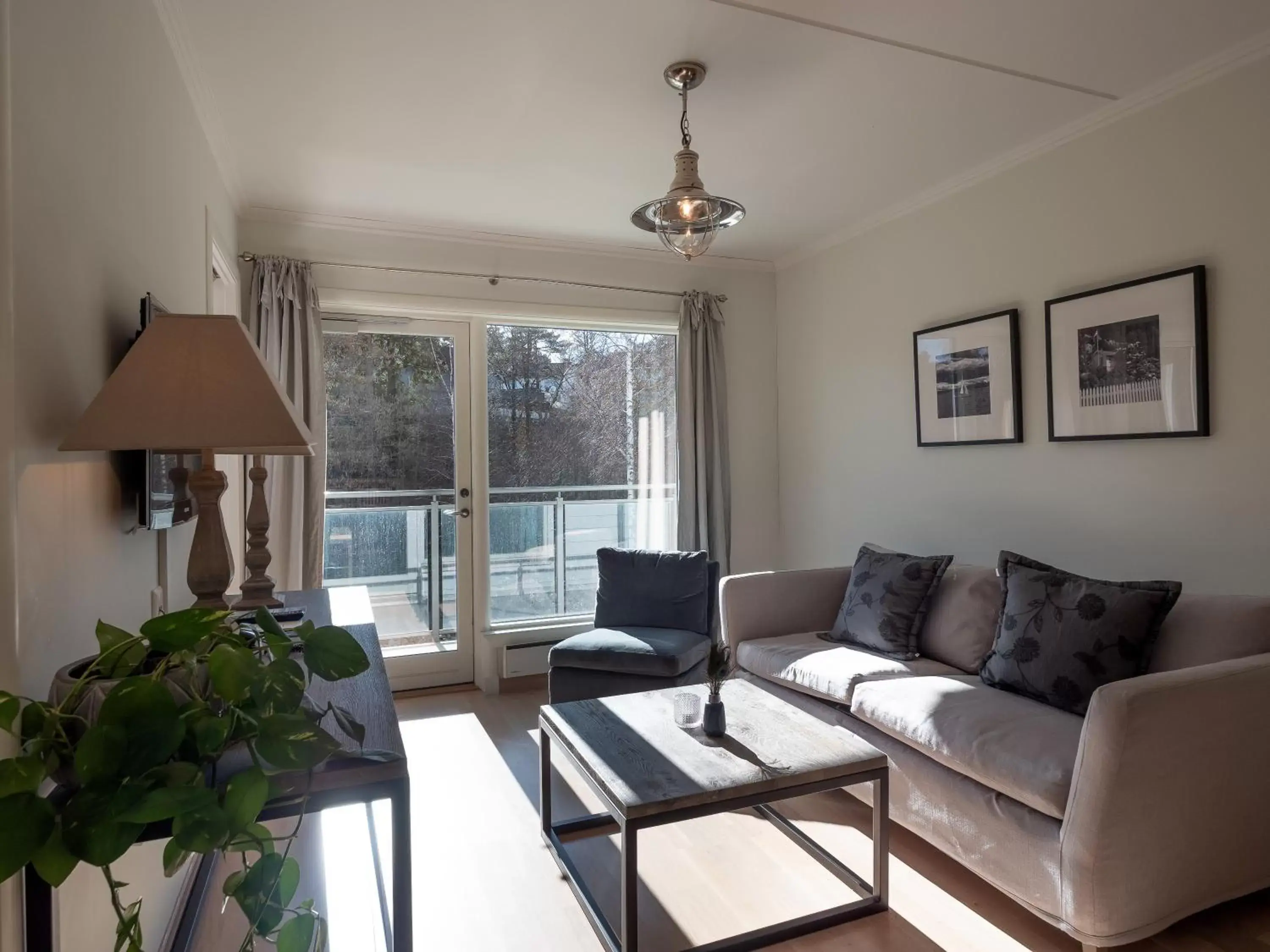 One-Bedroom Apartment in Strand Hotel Fevik - by Classic Norway Hotels One-Bedroom Apartment in Strand Hotel Fevik - by Classic Norway Hotels