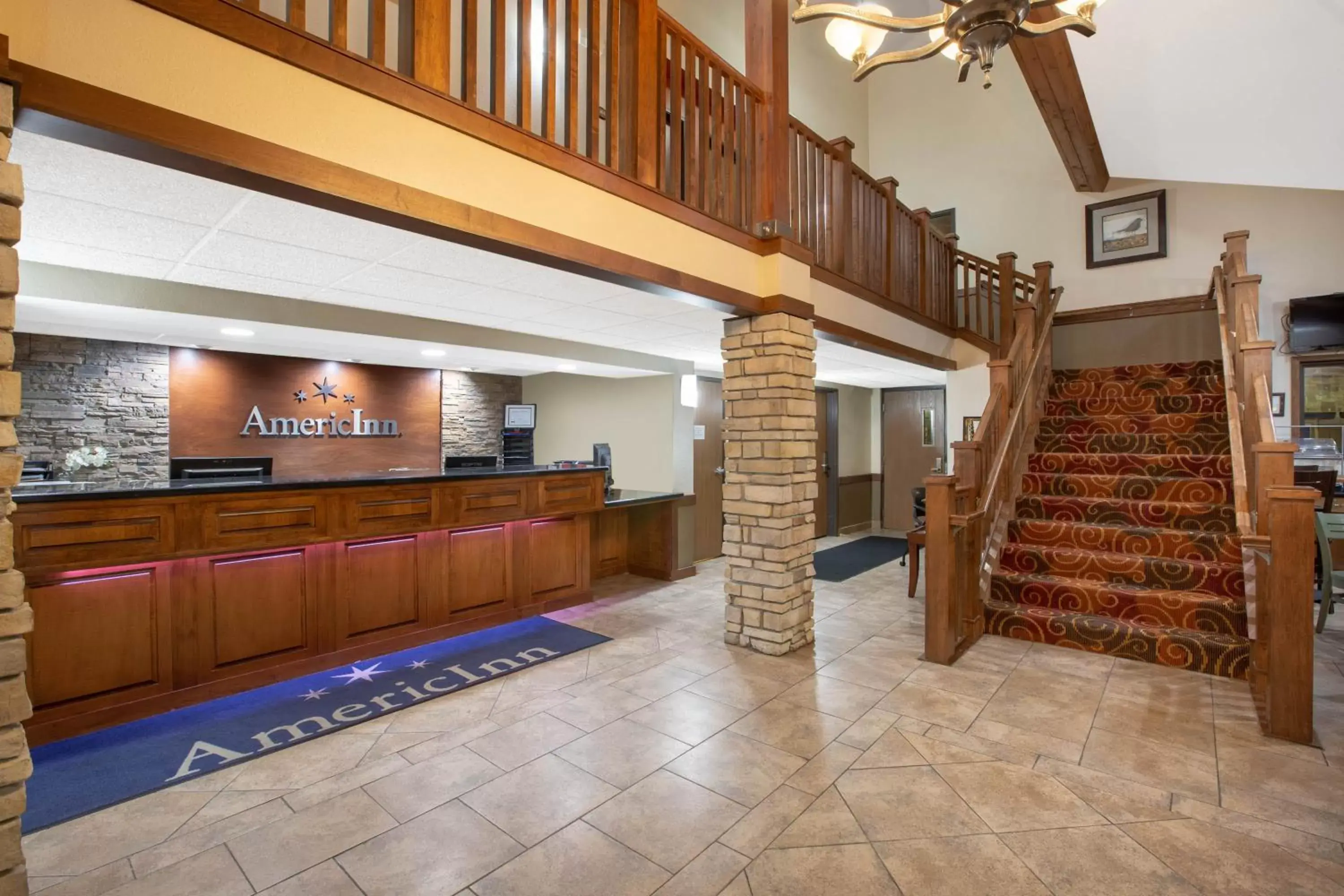 Lobby/Reception in AmericInn by Wyndham Muscatine