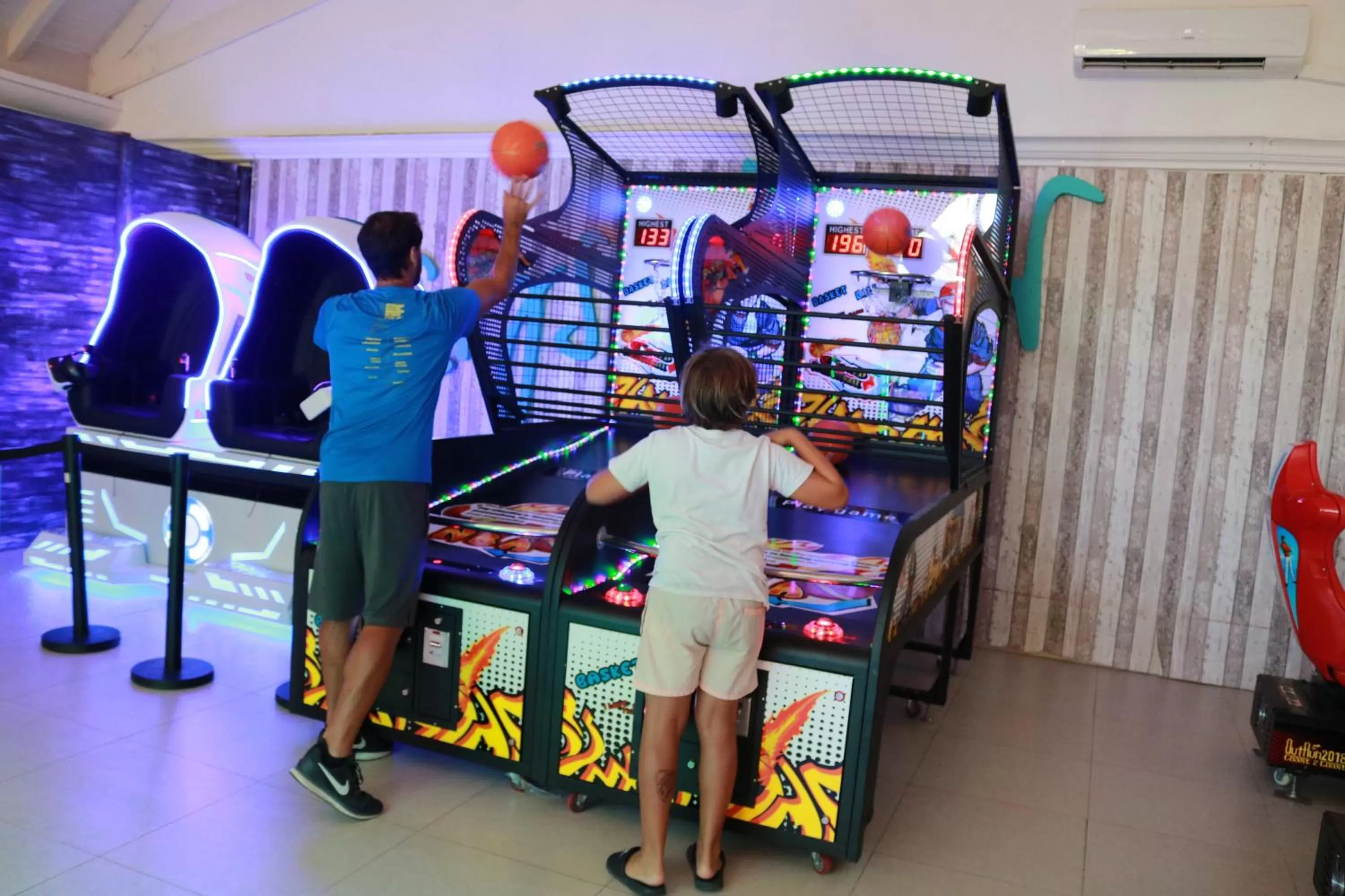 Game Room in Solanas Punta del Este & Crystal Beach