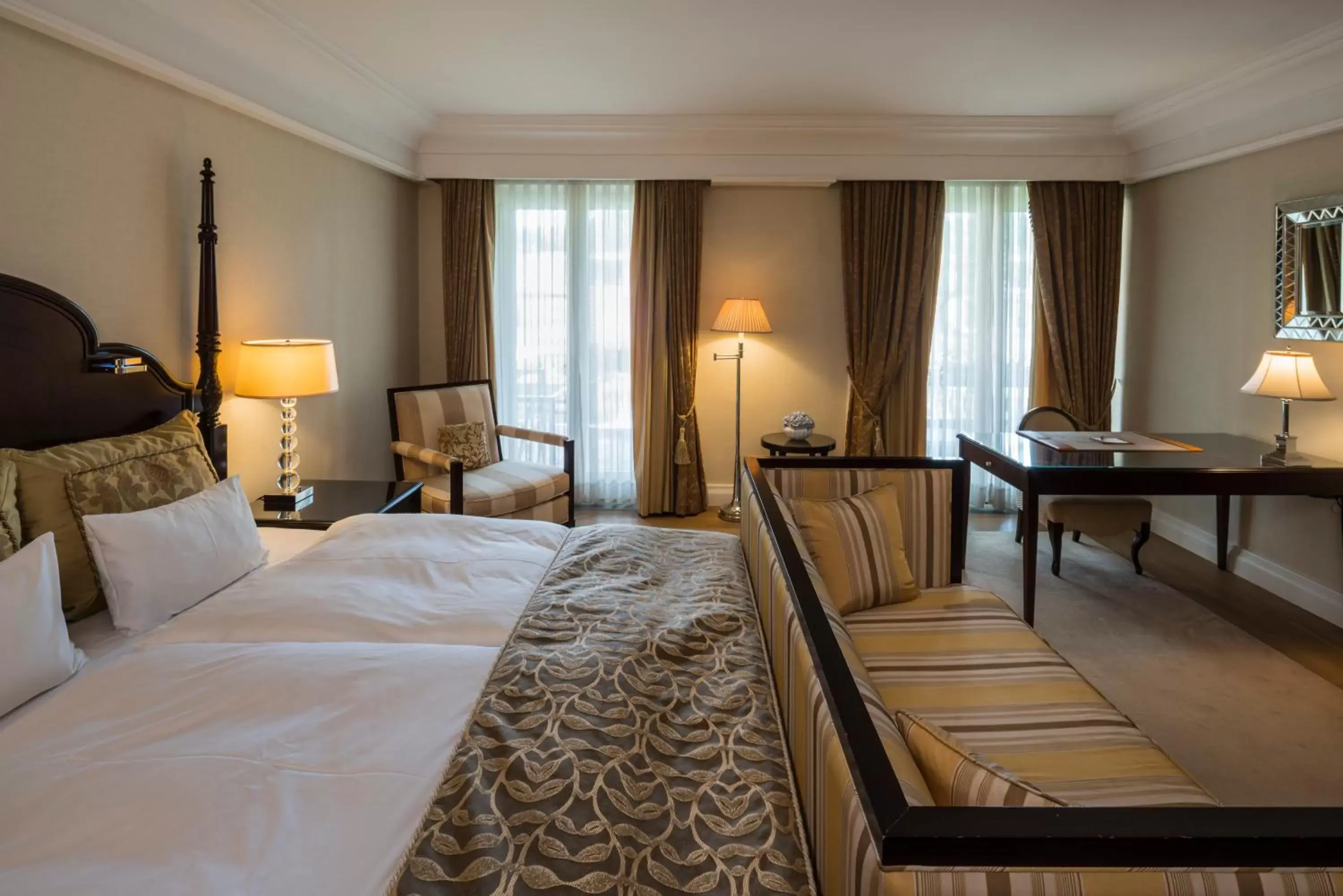 Superior Double Room in Falkensteiner Schlosshotel Velden – The Leading Hotels of the World