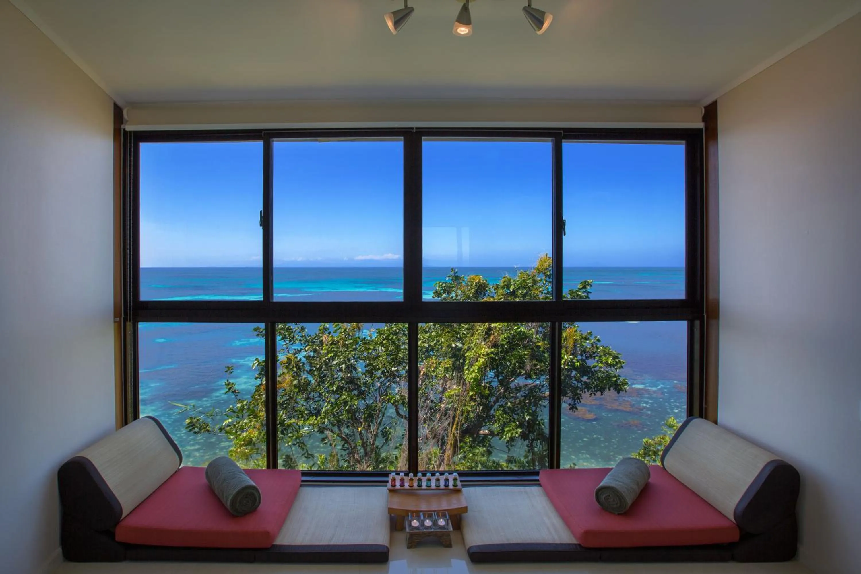 Spa and wellness centre/facilities in Coco de Mer Hotel and Black Parrot Suites