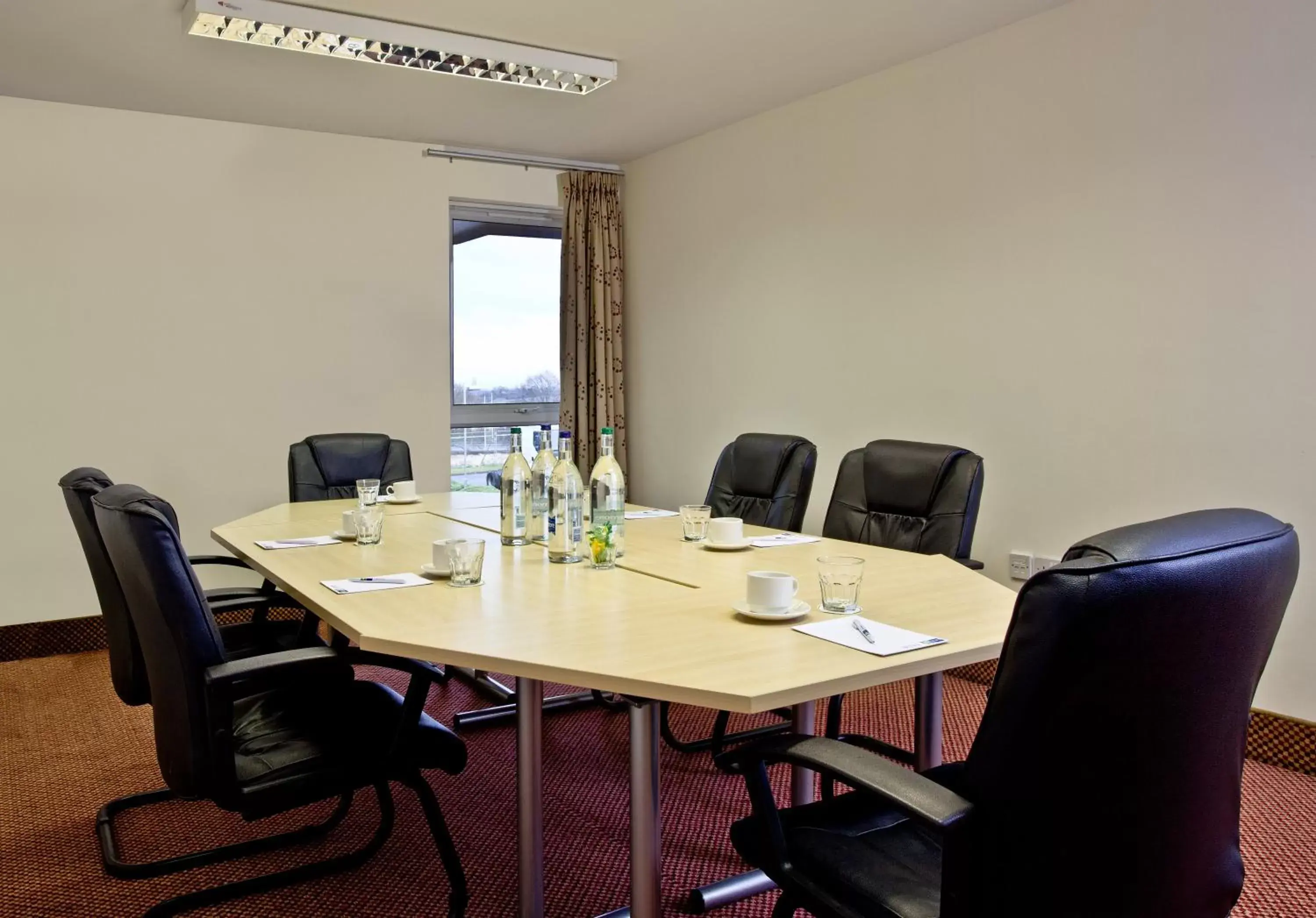 Meeting/conference room in Holiday Inn Express Shrewsbury, an IHG Hotel