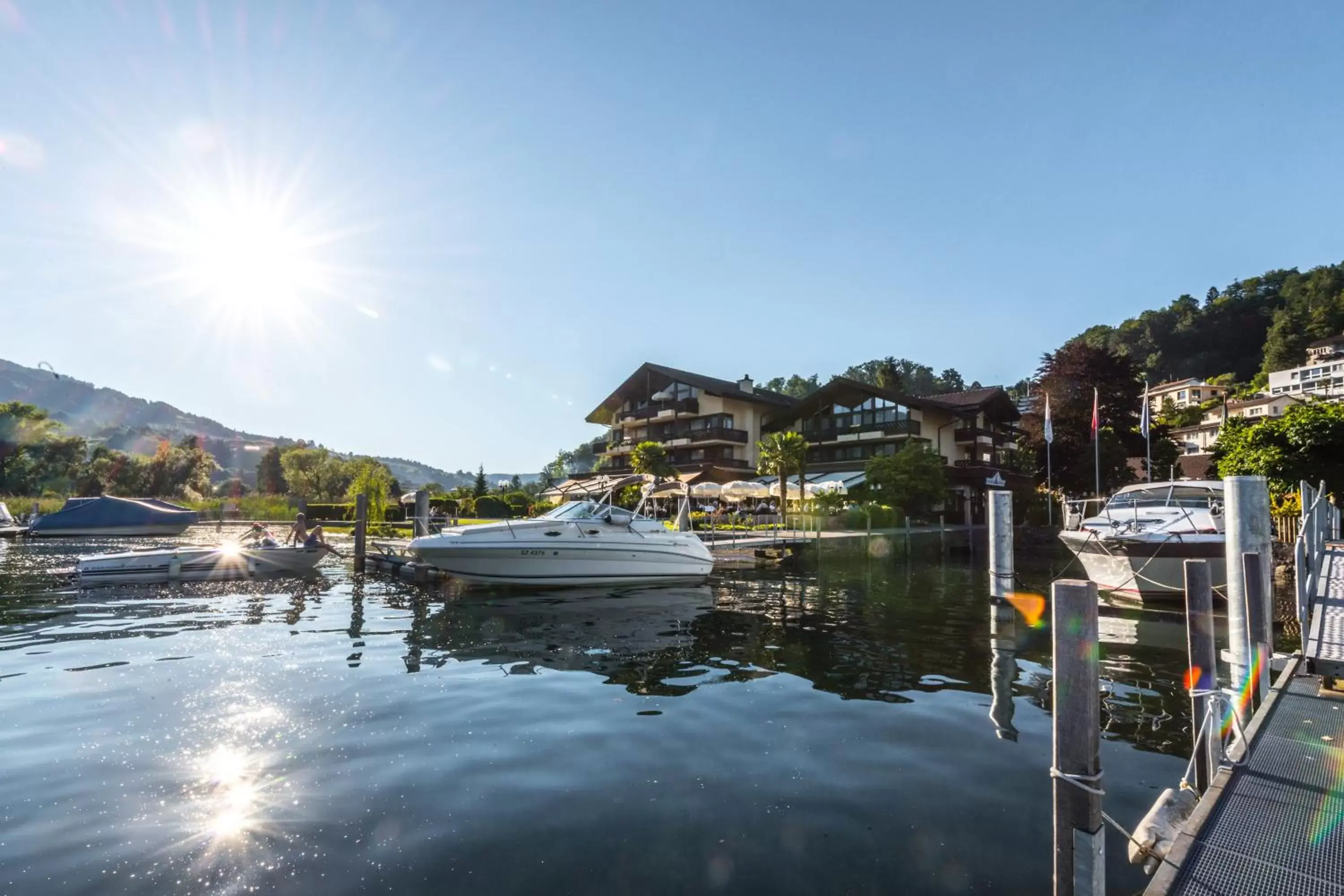 Lake view, Winter in Seehotel Sternen