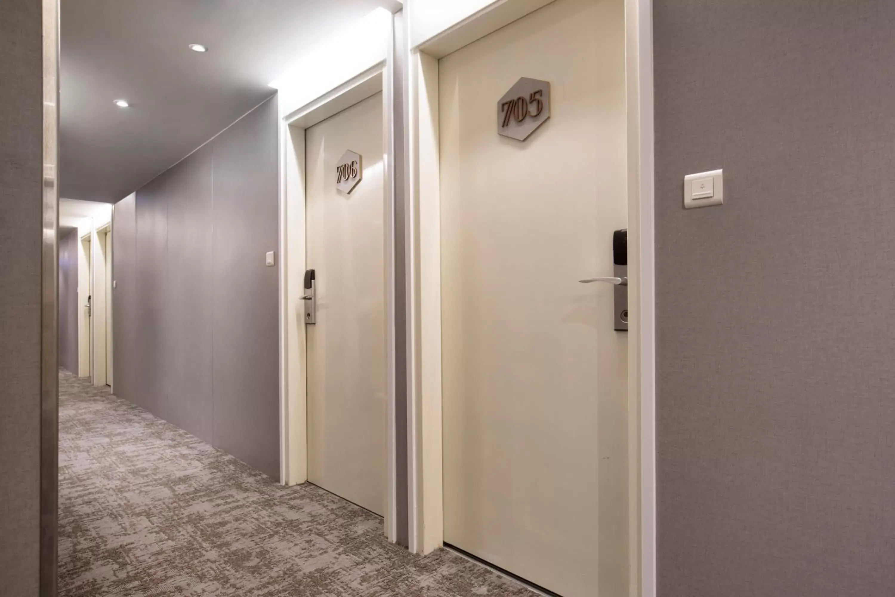 Photo of the whole room, Bathroom in Cityinn Hotel Taipei Station Branch I