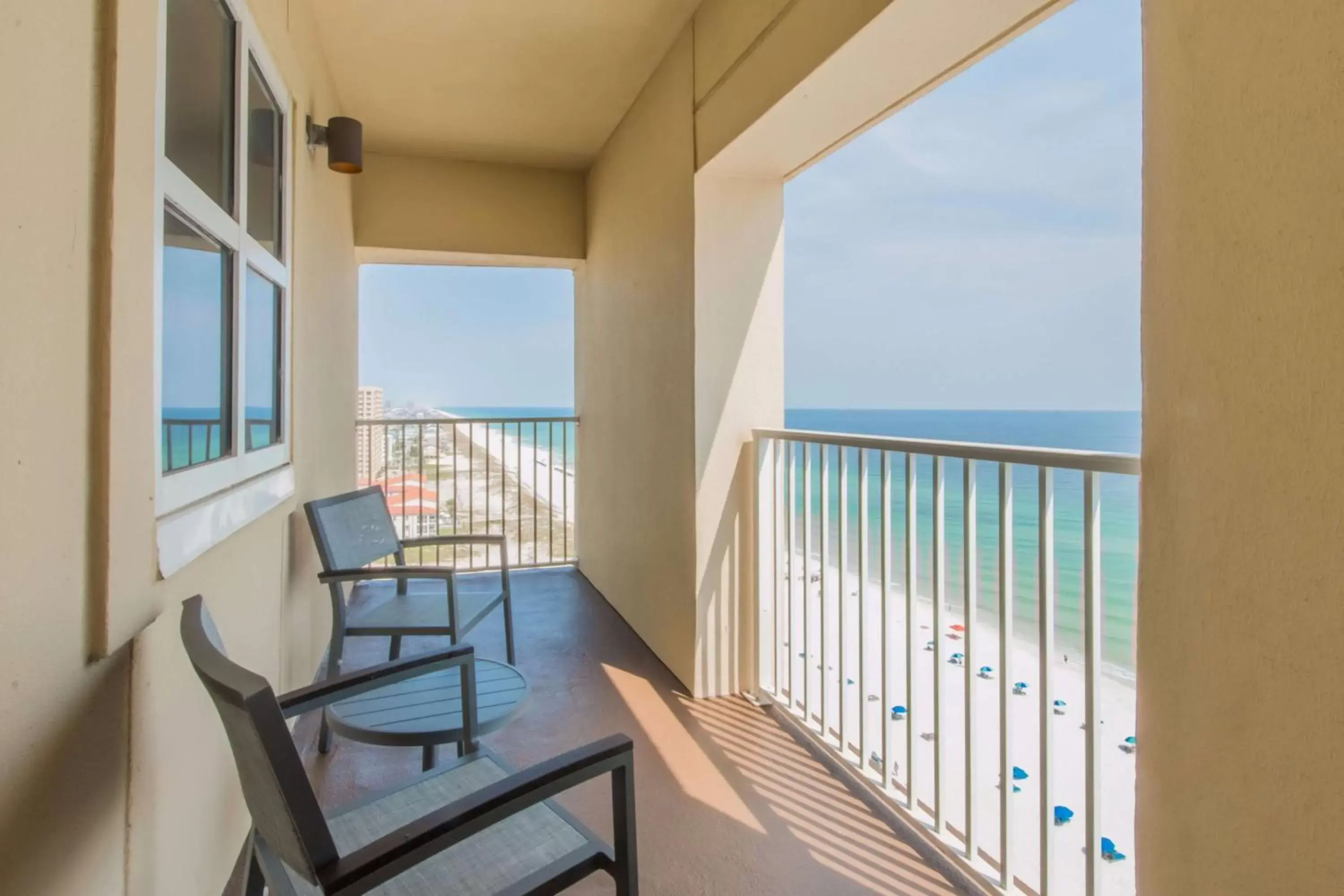 View (from property/room), Balcony/Terrace in Hilton Pensacola Beach