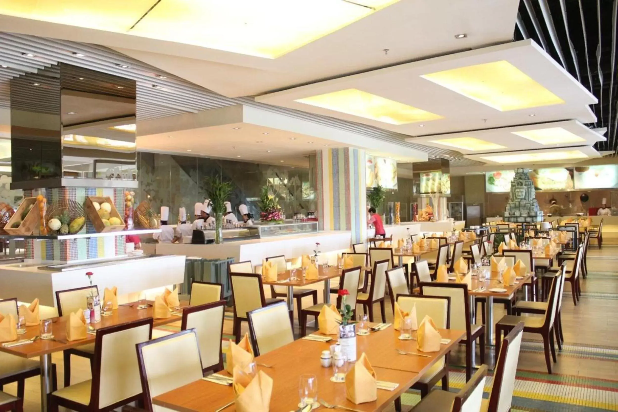 Banquet/Function facilities, Restaurant/Places to Eat in NagaWorld Hotel & Entertainment Complex