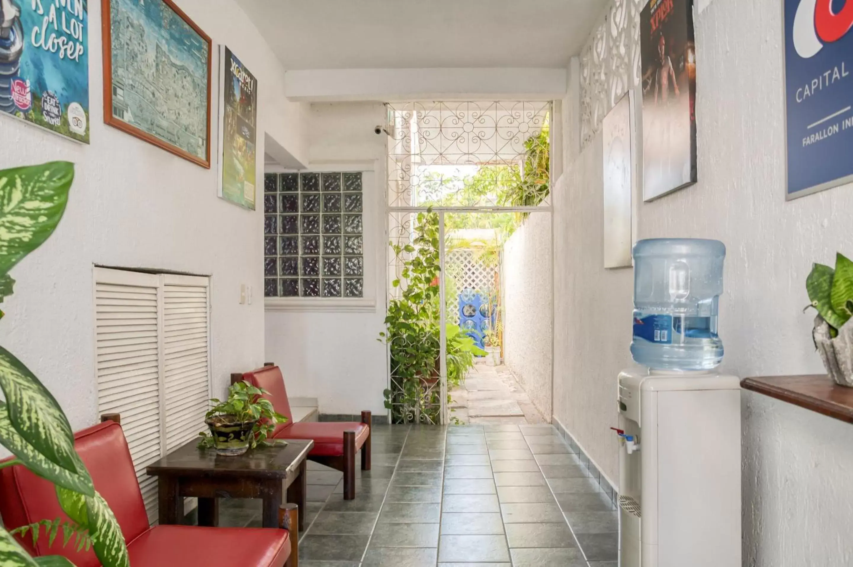 Lobby or reception in Capital O Farallon Inn, Cancún