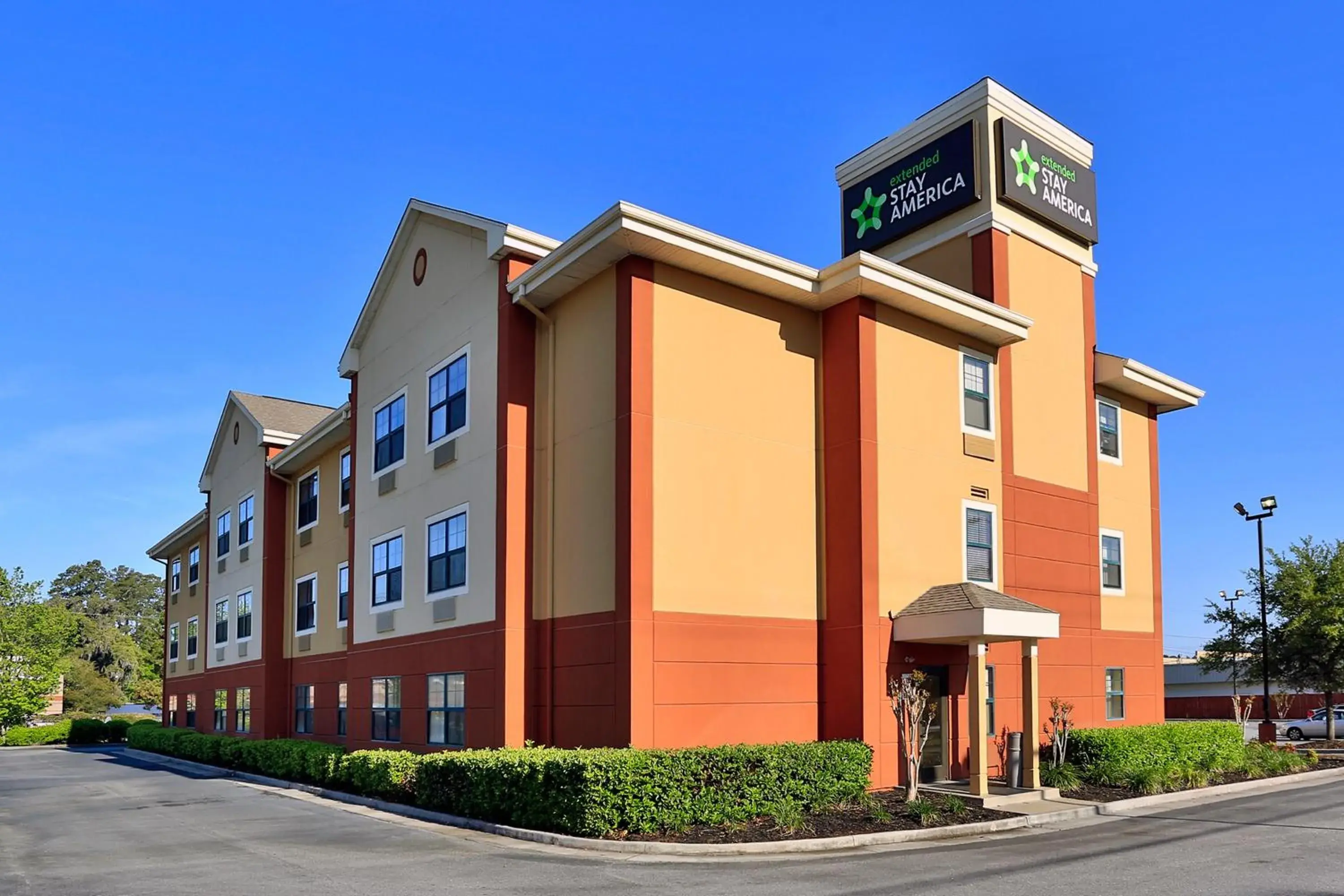 Property Building in Extended Stay America Suites - Savannah - Midtown