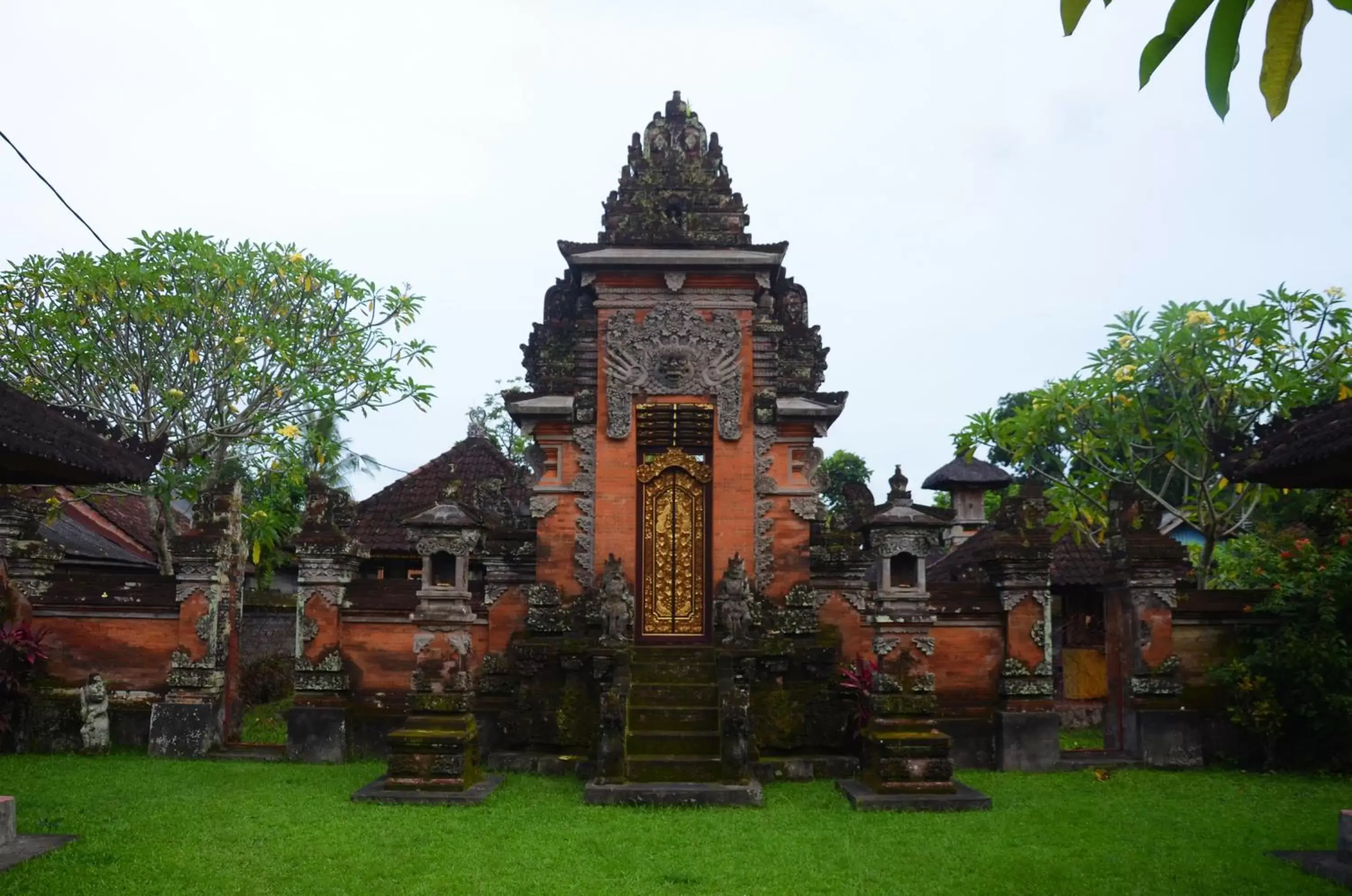 Facade/entrance, Property Building in Puri Taman Sari