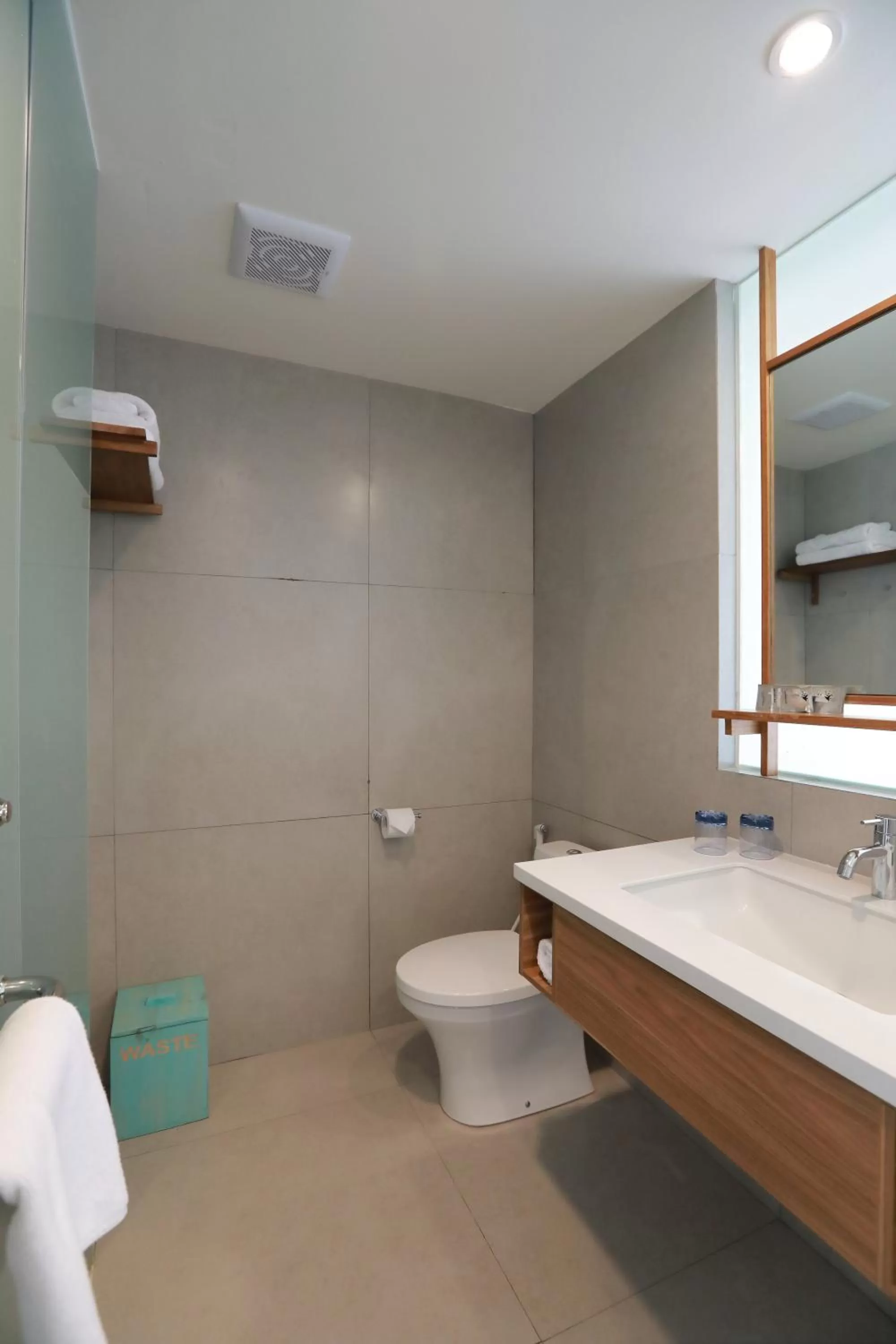 Bathroom in ILLIRA Hotel Banyuwangi