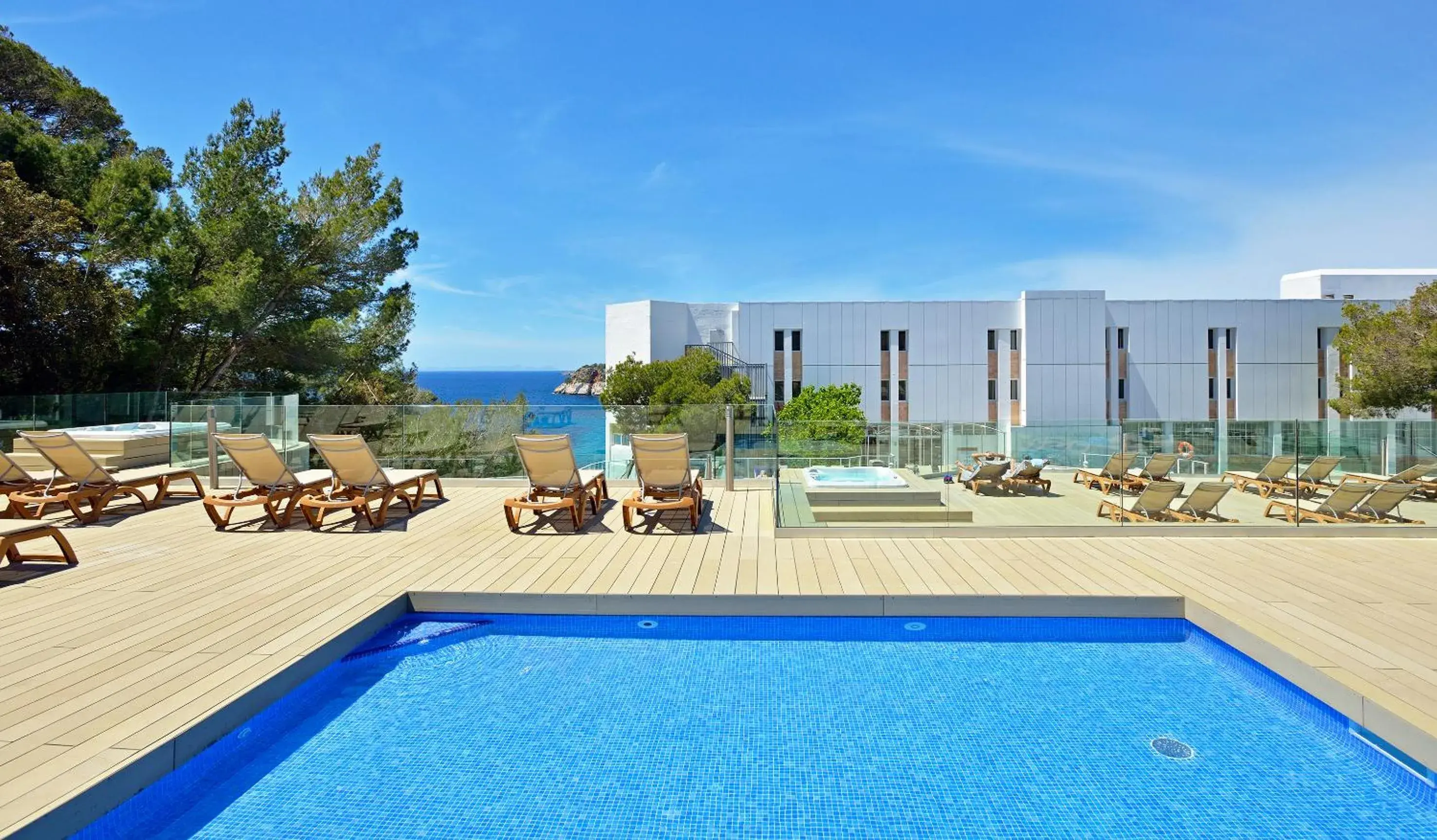 Decorative detail, Swimming Pool in Meliá Cala Galdana