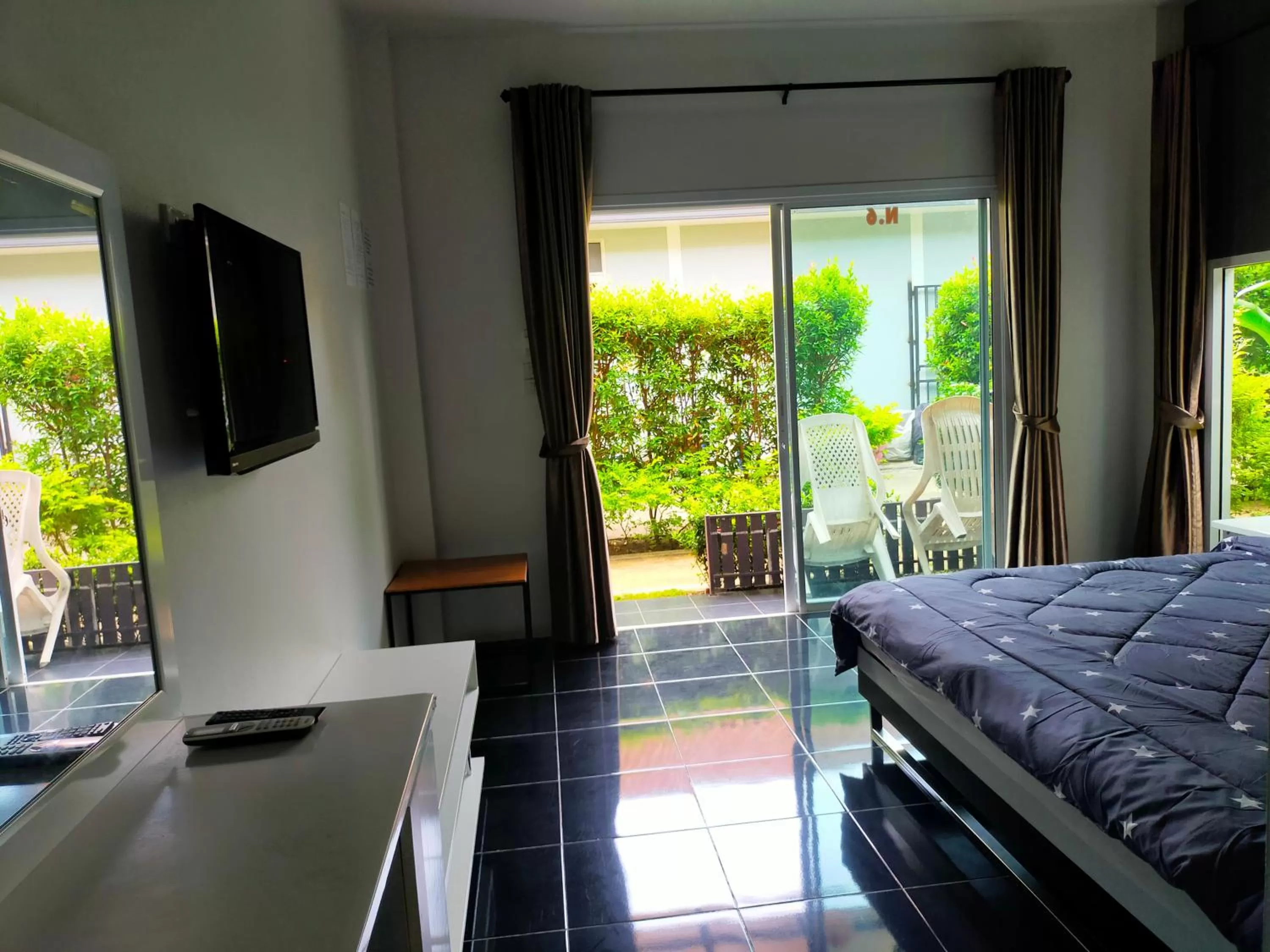 Bed in Nemo 2 Resort