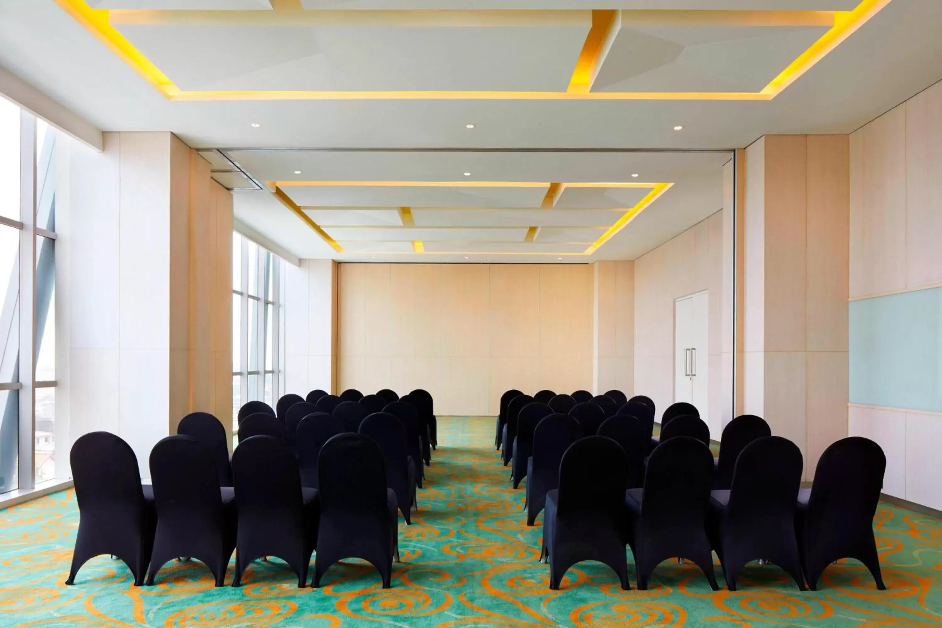 Meeting/conference room in Fairfield by Marriott Surabaya