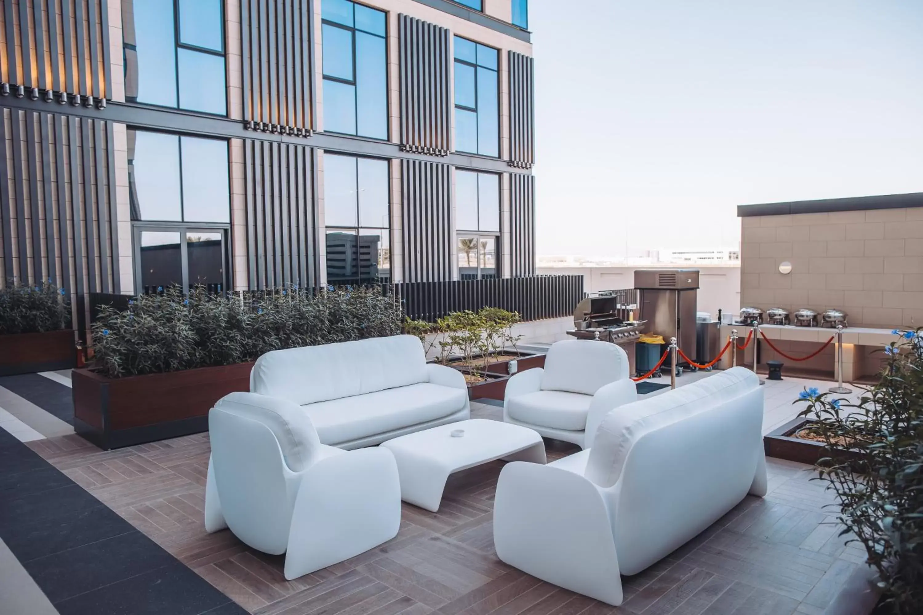 Restaurant/places to eat in Staybridge Suites Dubai Al-Maktoum Airport by IHG Restaurant/places to eat in Staybridge Suites Dubai Al-Maktoum Airport by IHG