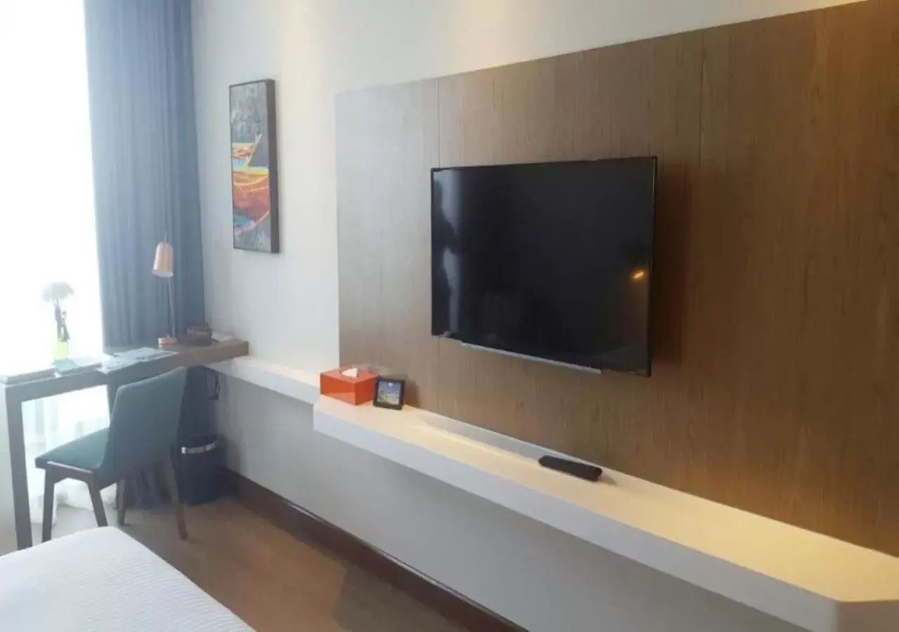 TV and multimedia, TV/Entertainment Center in Citadines Bayfront Nha Trang