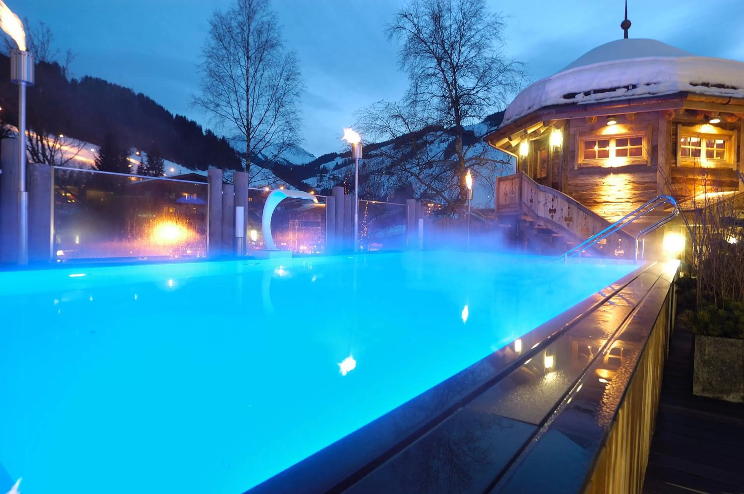 Swimming pool in Stammhaus im Hotel Alpine Palace