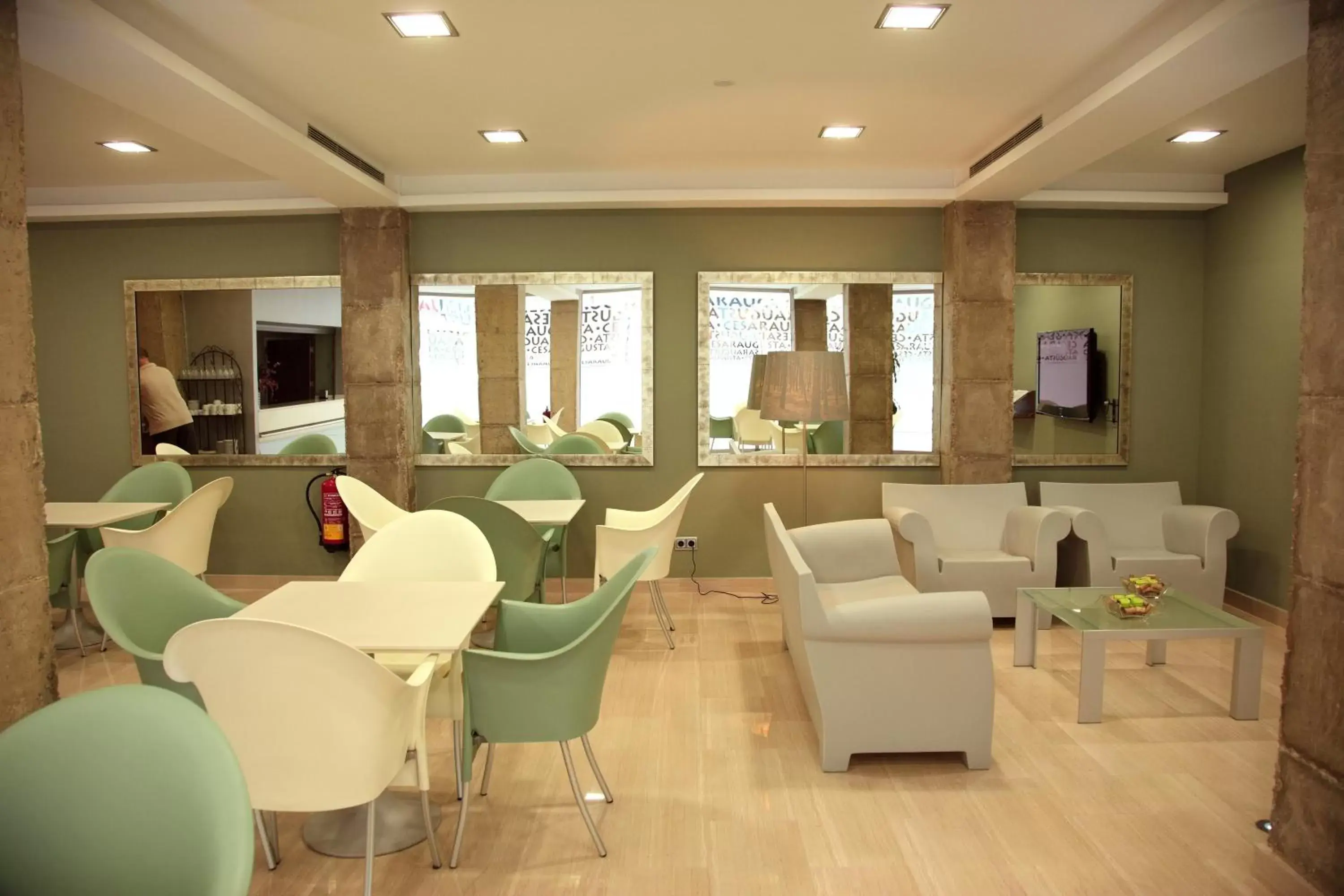 Restaurant/places to eat in Cesaraugusta Restaurant/places to eat in Cesaraugusta