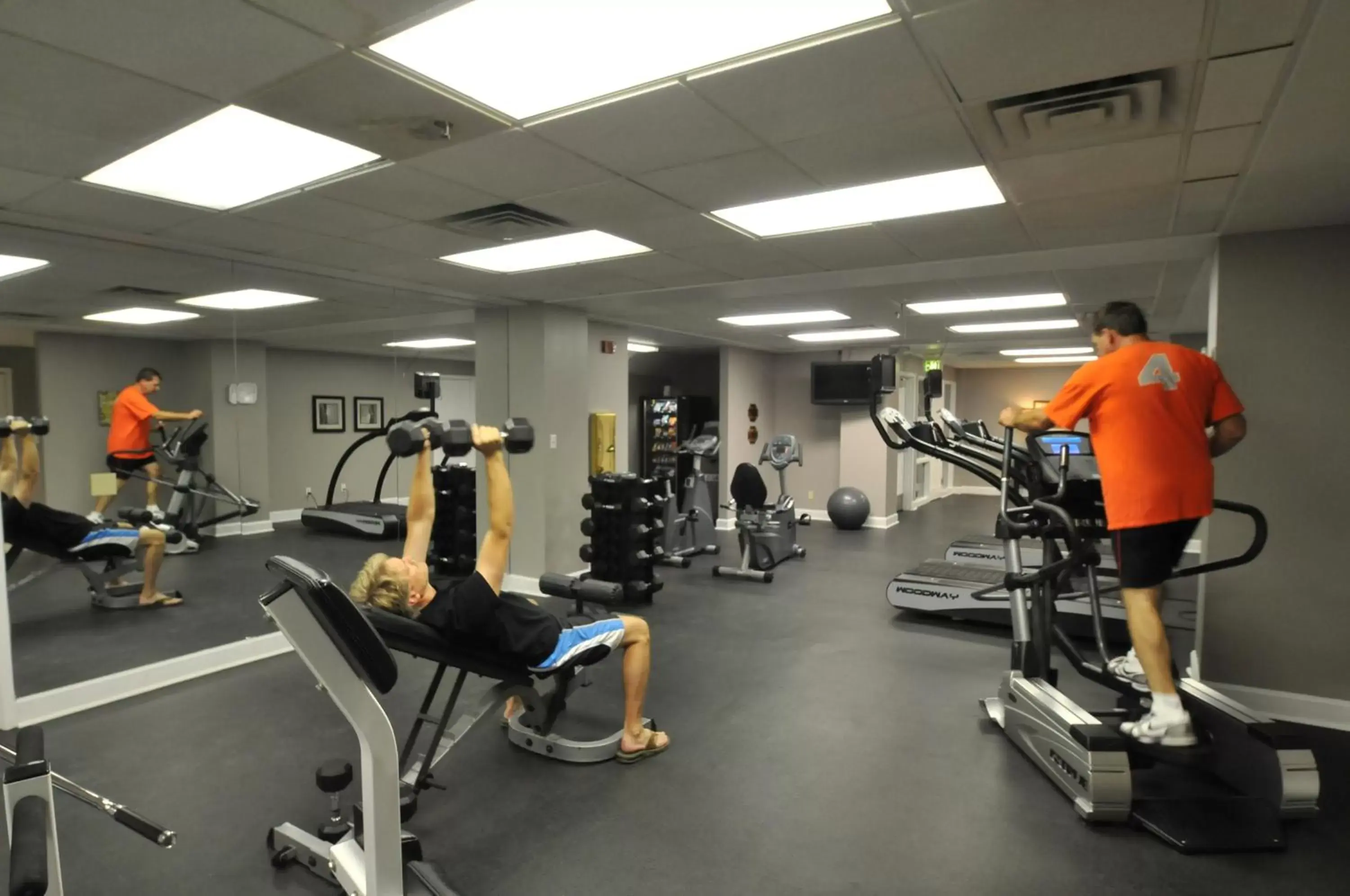 Fitness centre/facilities, Fitness Center/Facilities in Magnolia Hotel Omaha