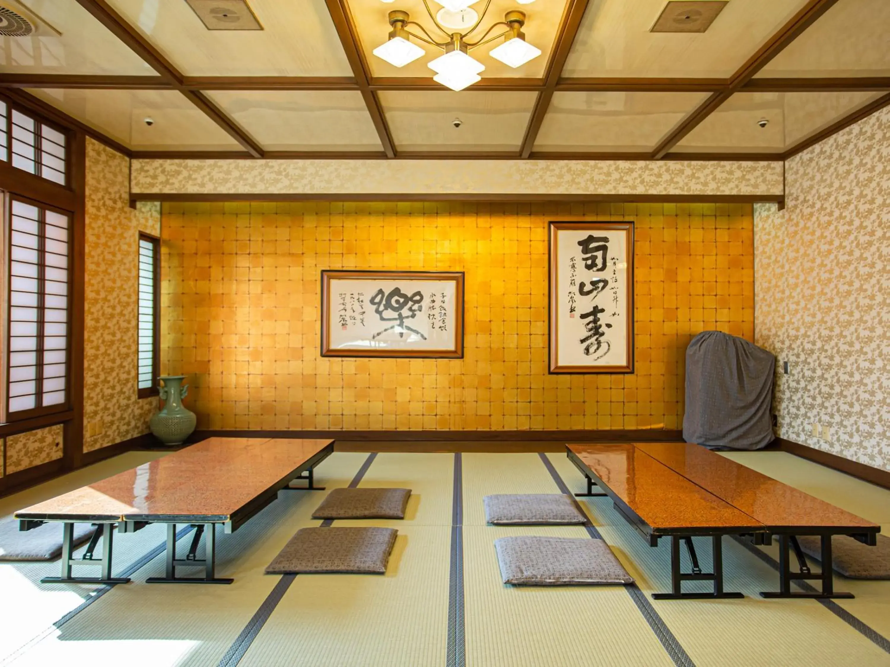 Area and facilities in Kaneyoshi Ryokan Hotel