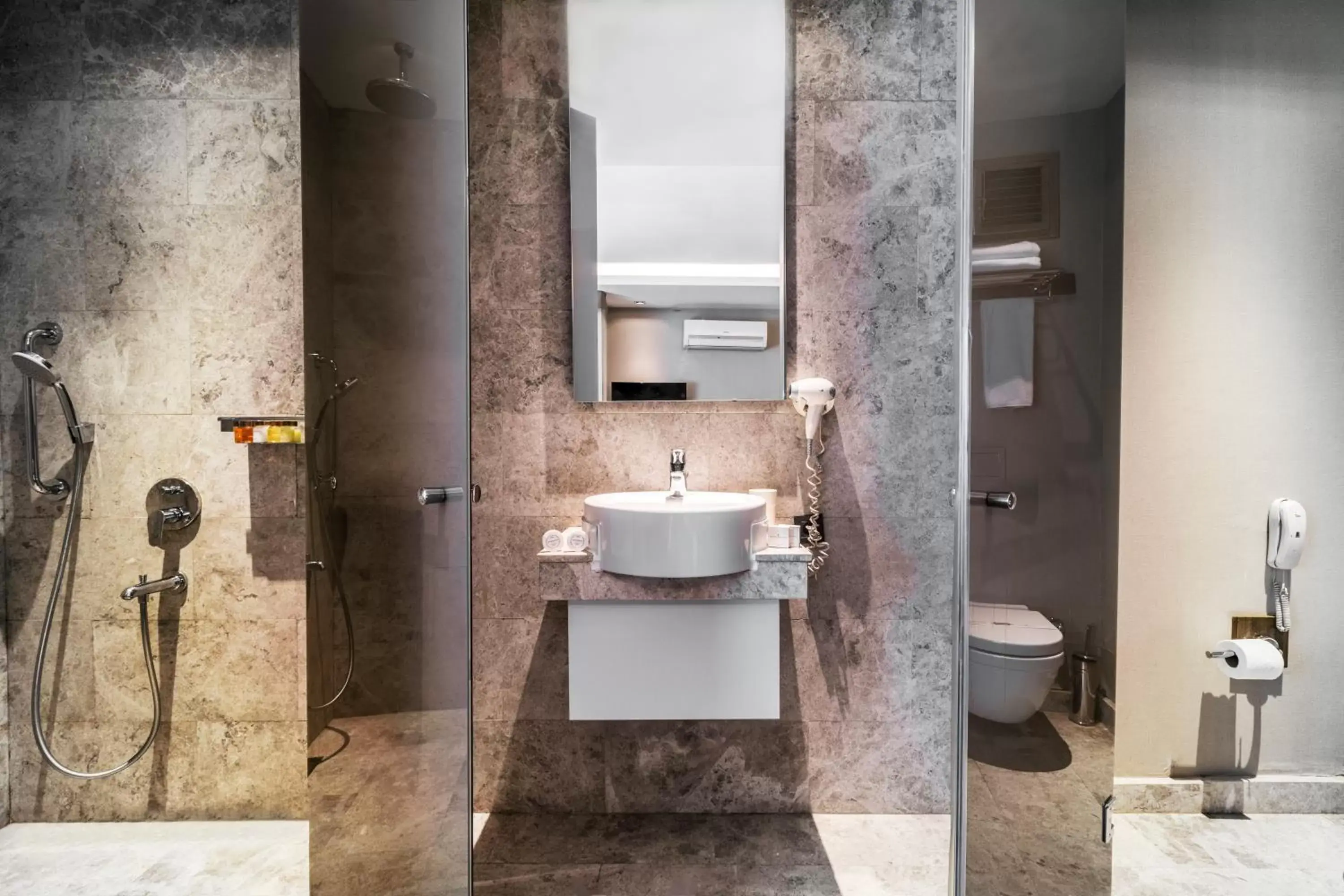 Shower, Bathroom in Grand Beyazit Hotel