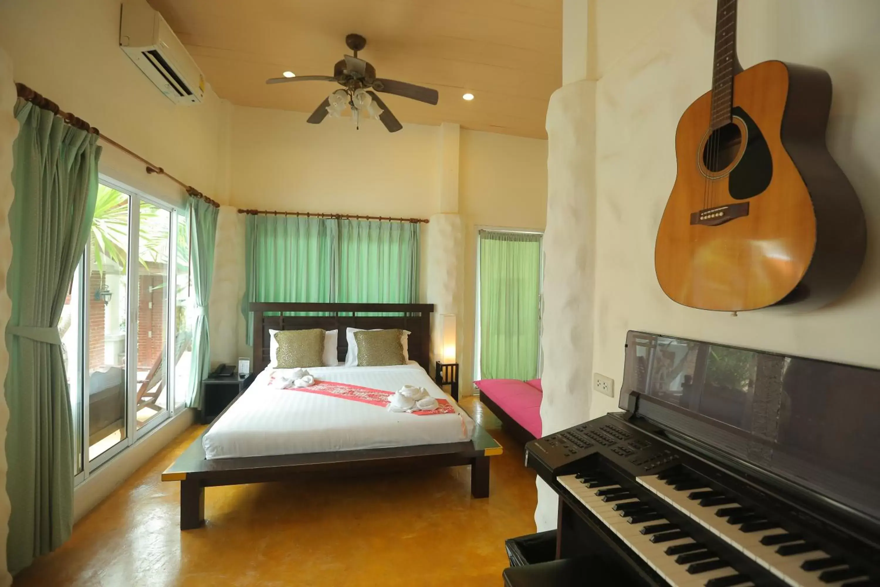 Bedroom in My Way Hua Hin Music Hotel SHA Extra Plus