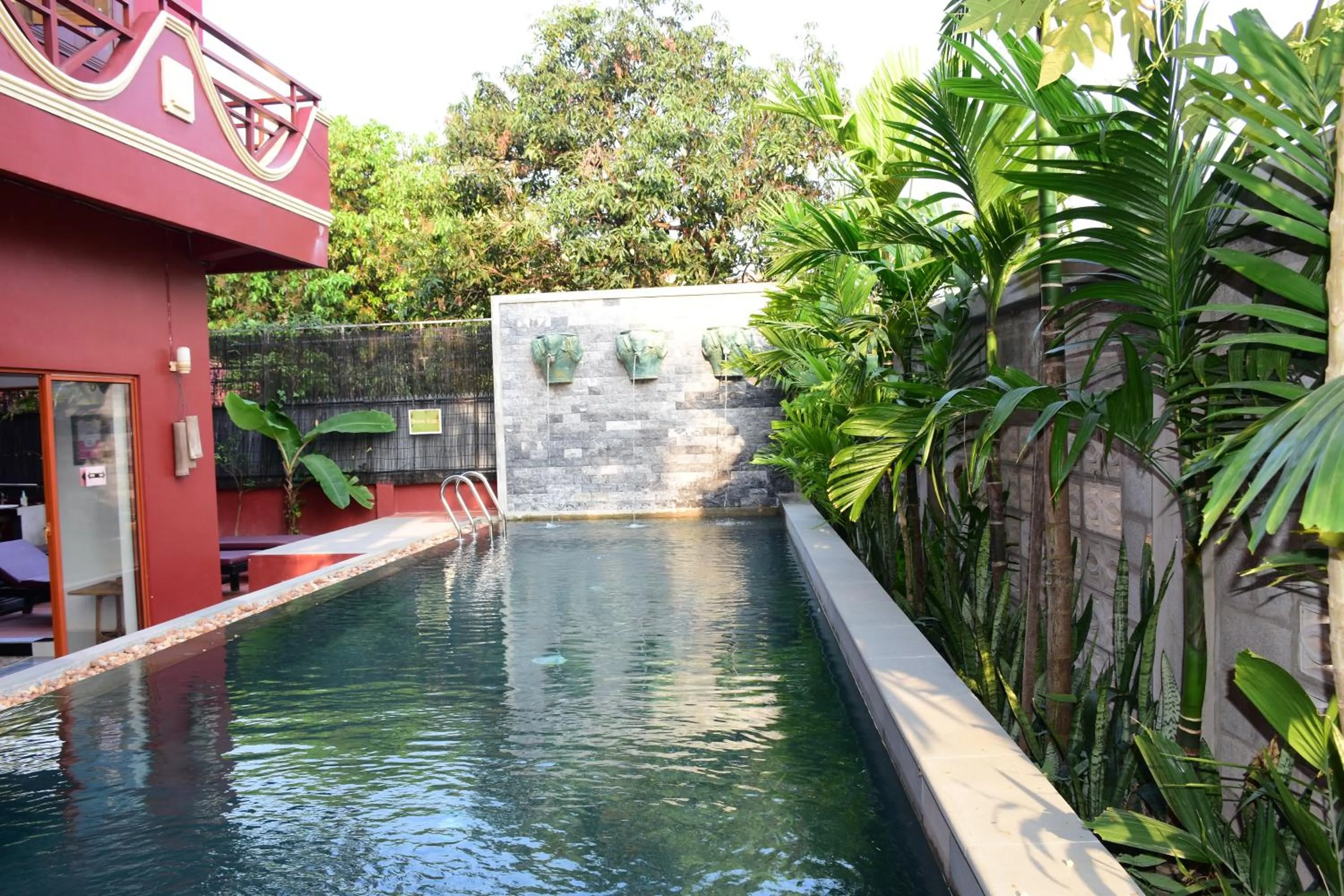 Swimming pool in Bou Savy Guesthouse