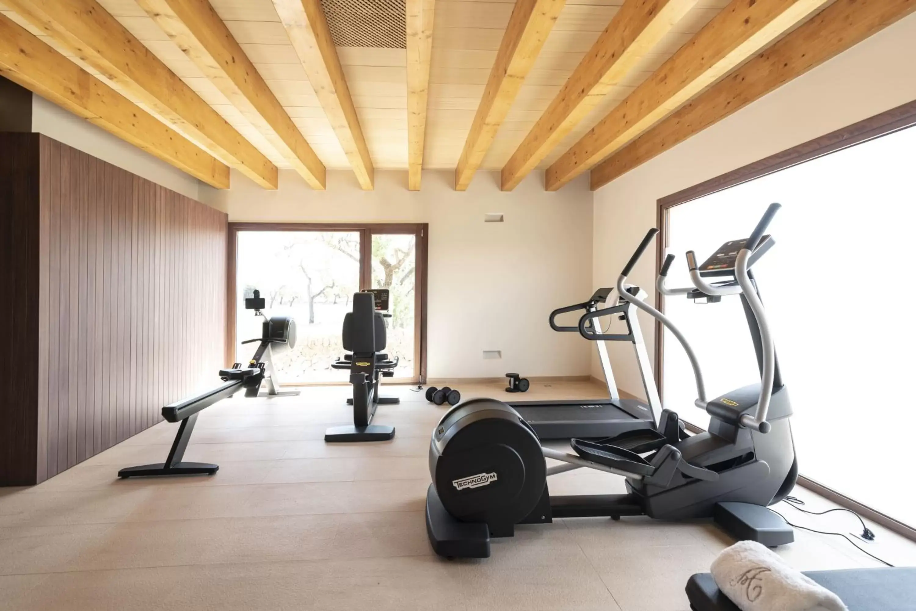 Fitness centre/facilities, Fitness Center/Facilities in Aumallia Hotel & Spa
