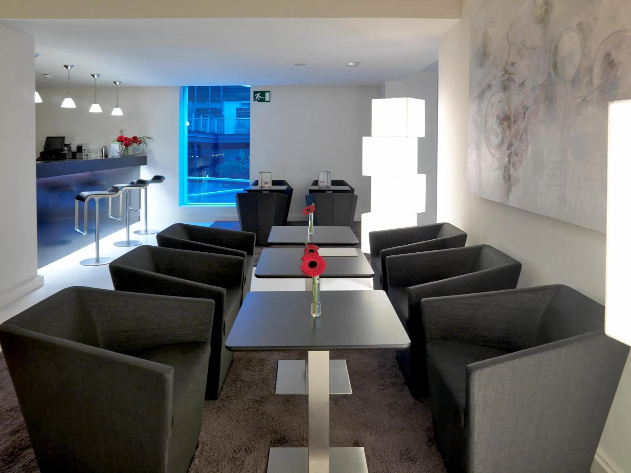 Lounge or bar in Hospes Palau de La Mar, Valencia, a Member of Design Hotels