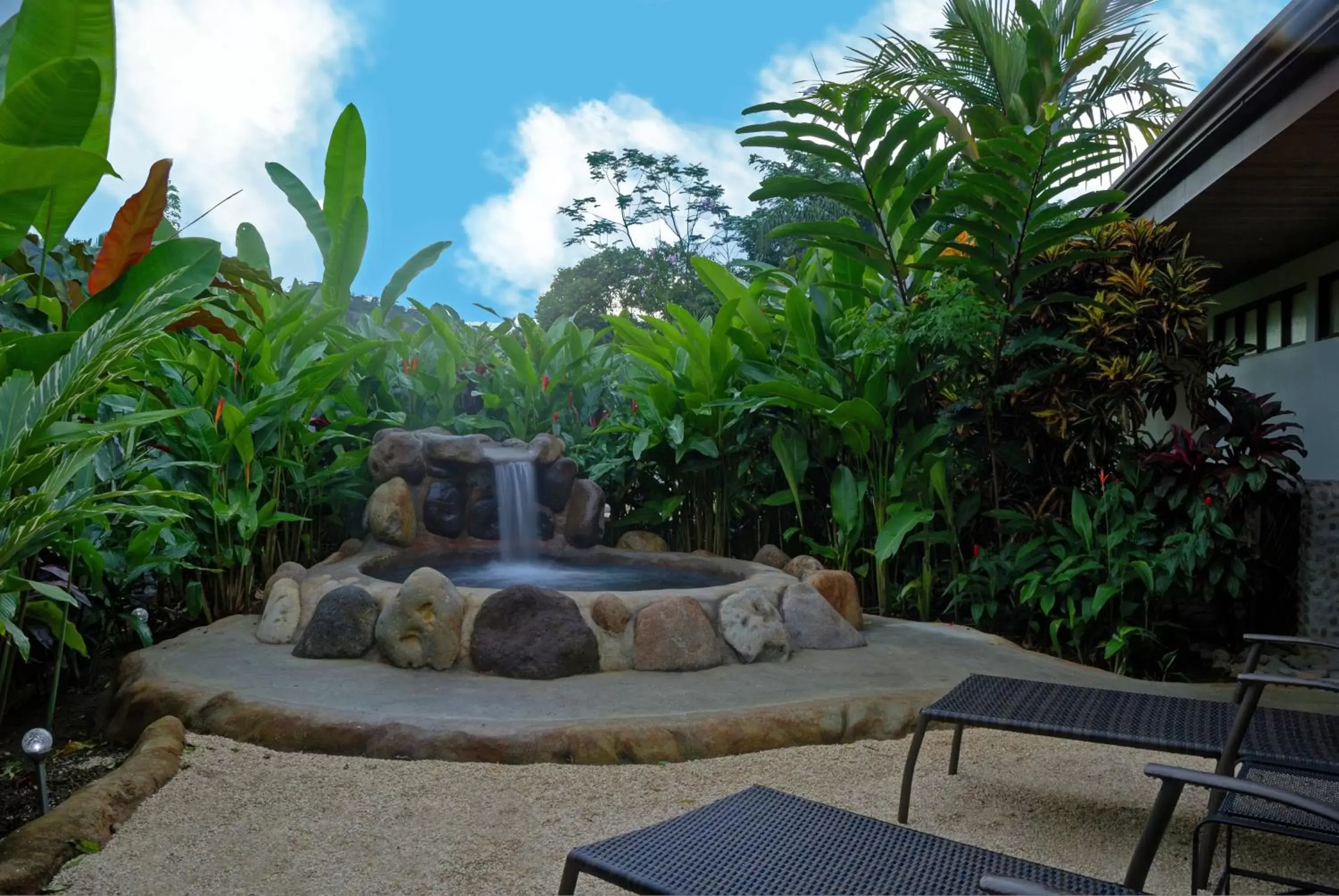 Decorative detail in Volcano Lodge, Hotel & Thermal Experience