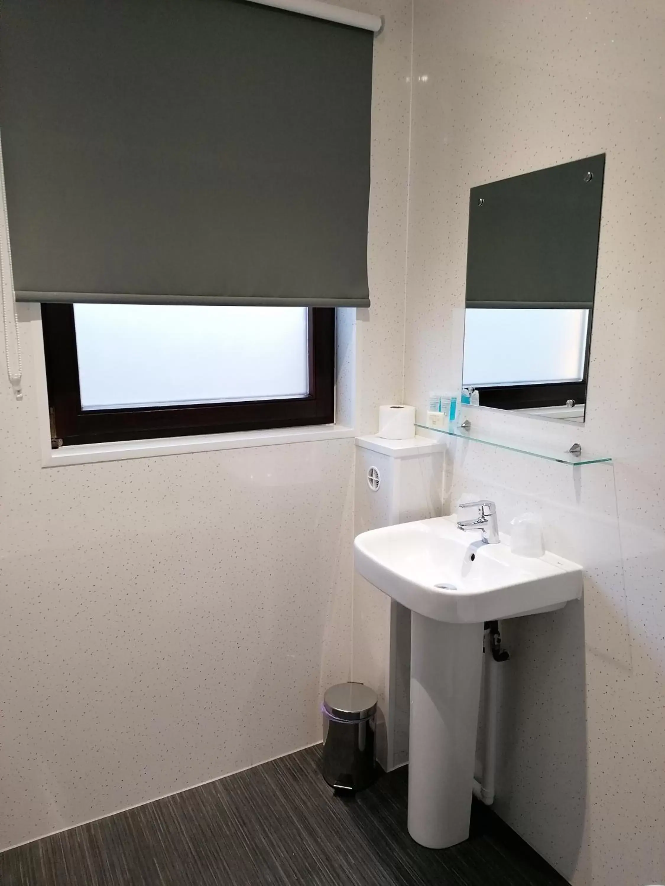 Bathroom in Premier Lodge