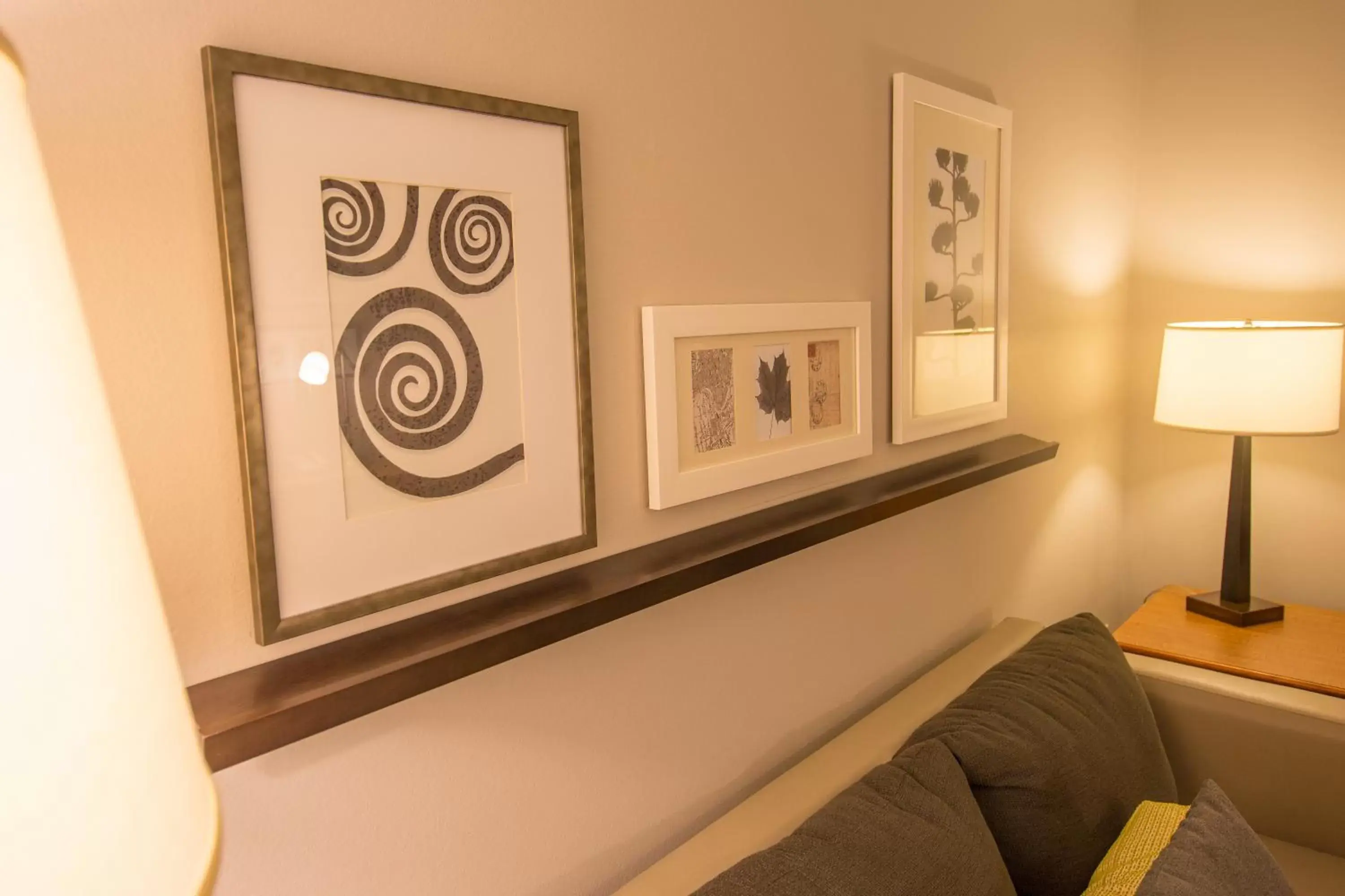 One-Bedroom King Suite - Non-Smoking in Country Inn & Suites by Radisson, Portage, IN One-Bedroom King Suite - Non-Smoking in Country Inn & Suites by Radisson, Portage, IN