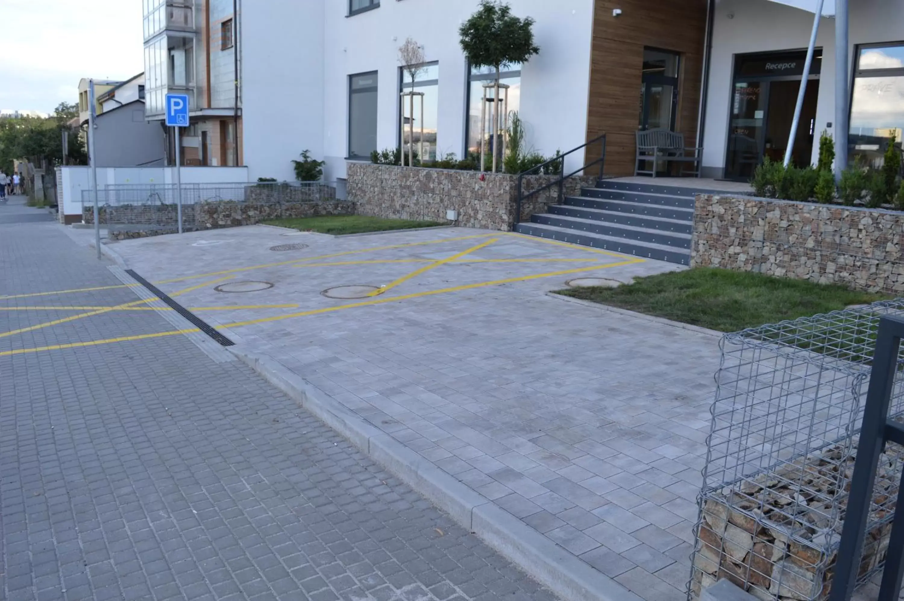 Property building in Residence Trafick Property building in Residence Trafick