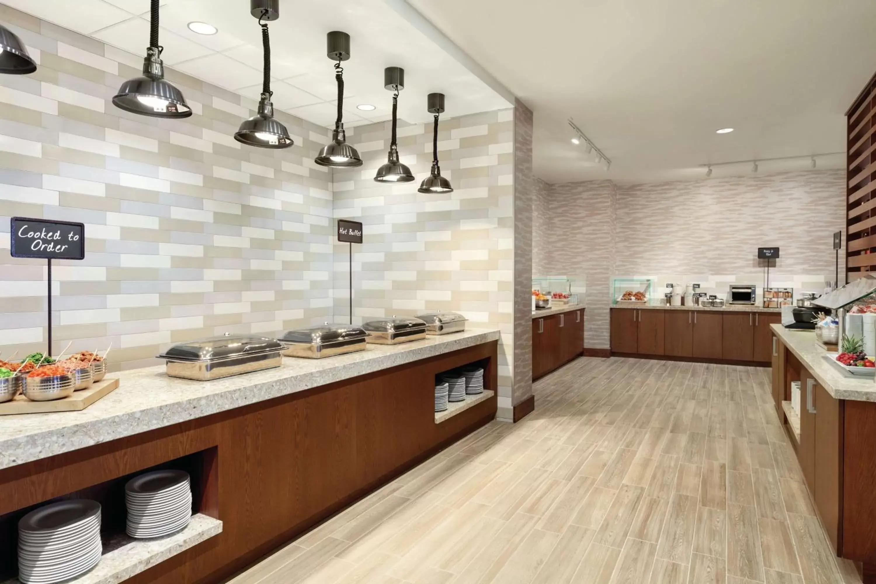 Restaurant/places to eat in Embassy Suites By Hilton South Jordan Salt Lake City Restaurant/places to eat in Embassy Suites By Hilton South Jordan Salt Lake City