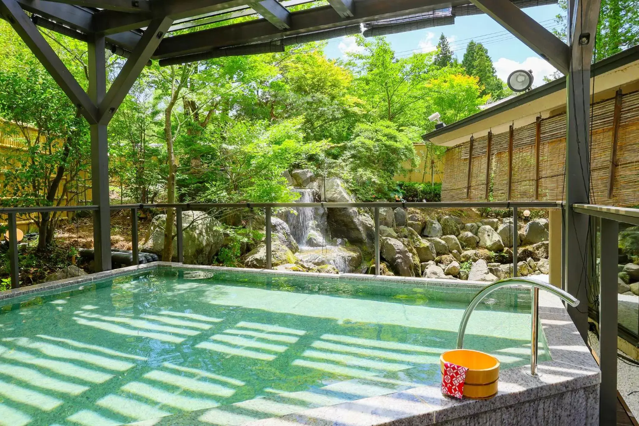 Hot Spring Bath, Swimming Pool in TAOYA Akiu